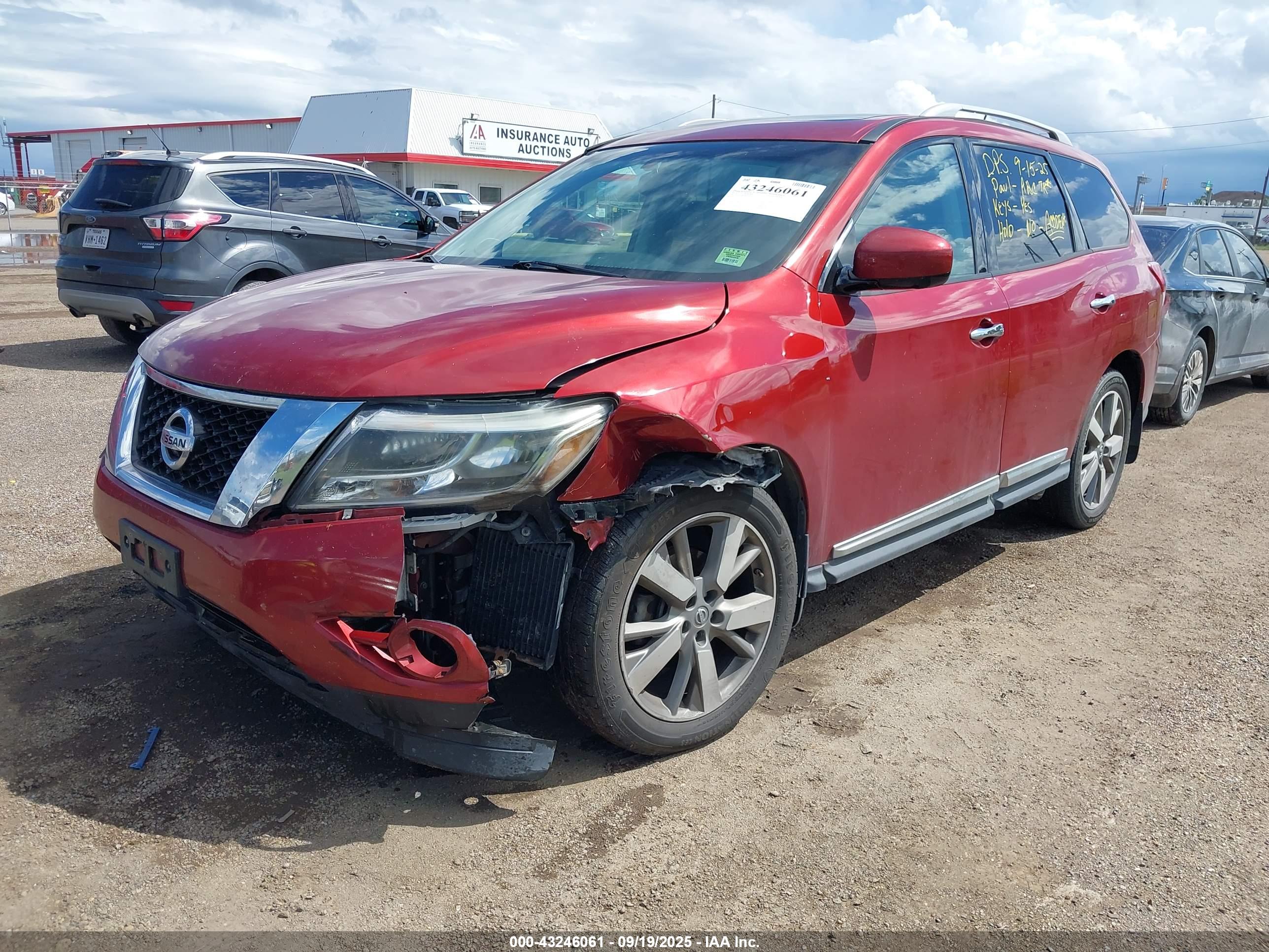 NISSAN PATHFINDER image 2