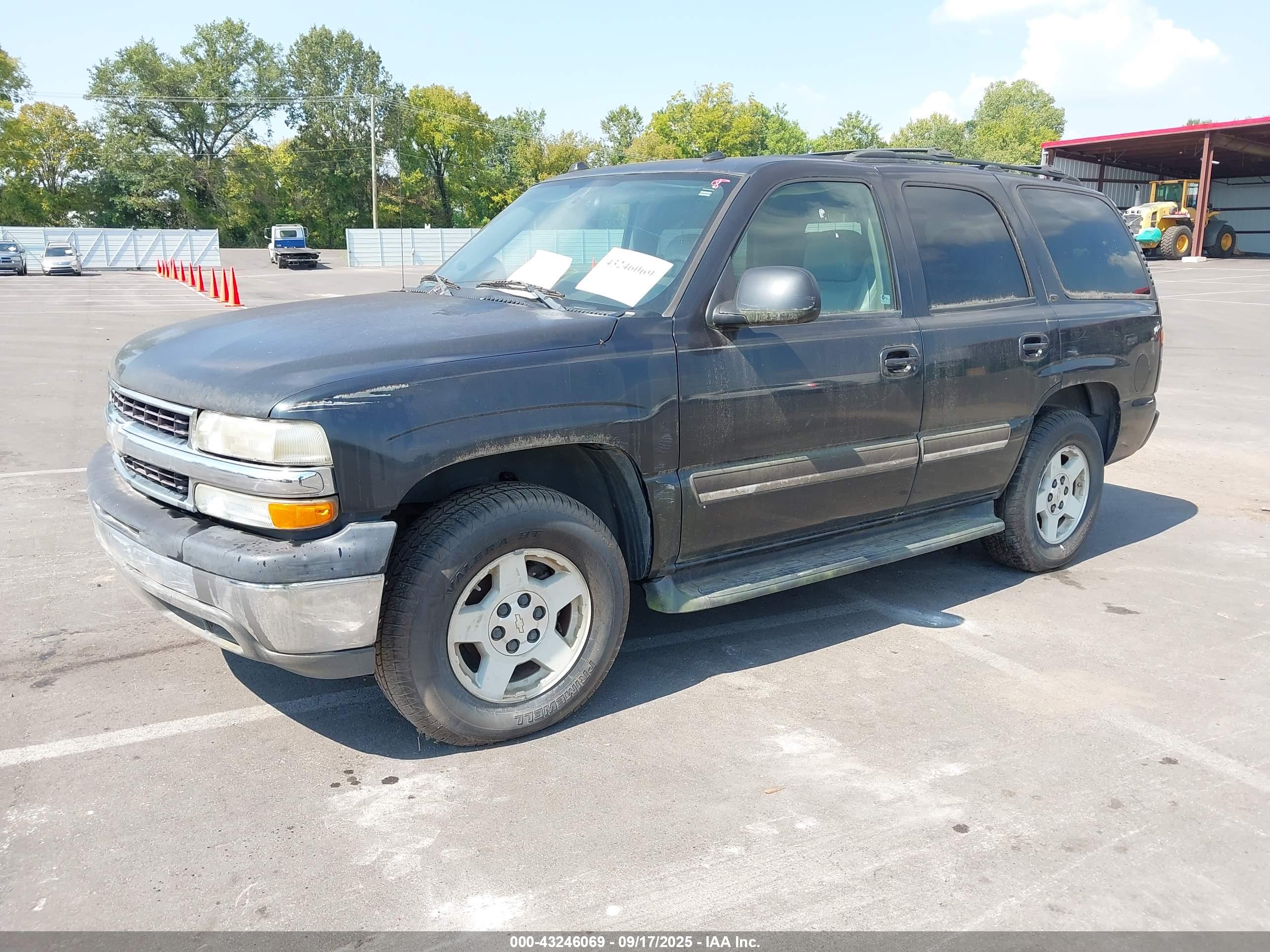 CHEVROLET TAHOE image 2