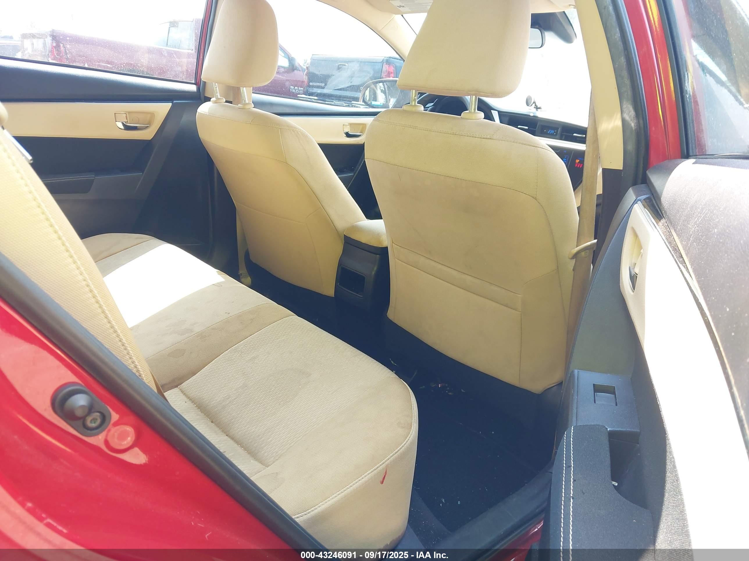 TOYOTA COROLLA image 8