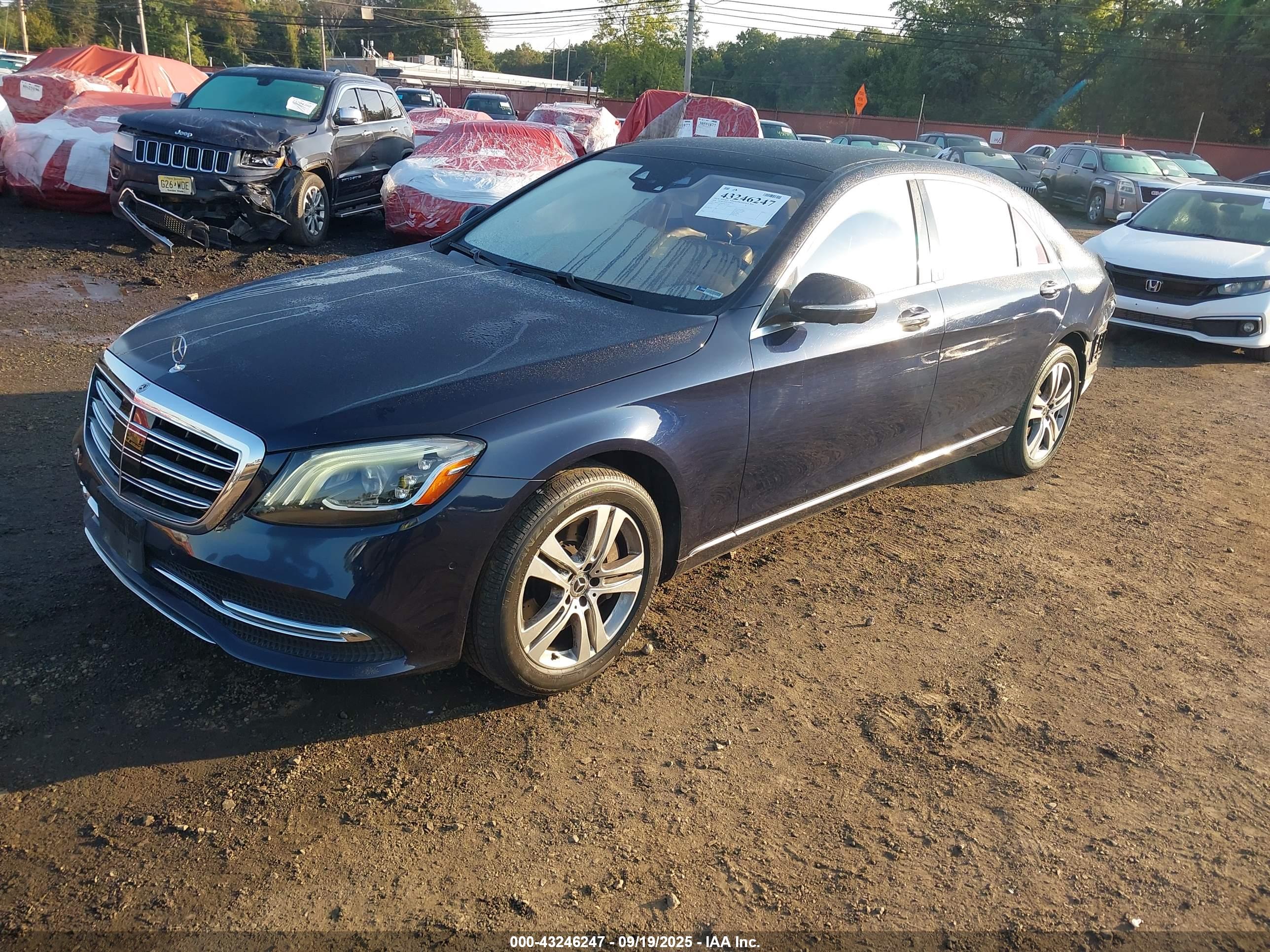 MERCEDES-BENZ S image 2