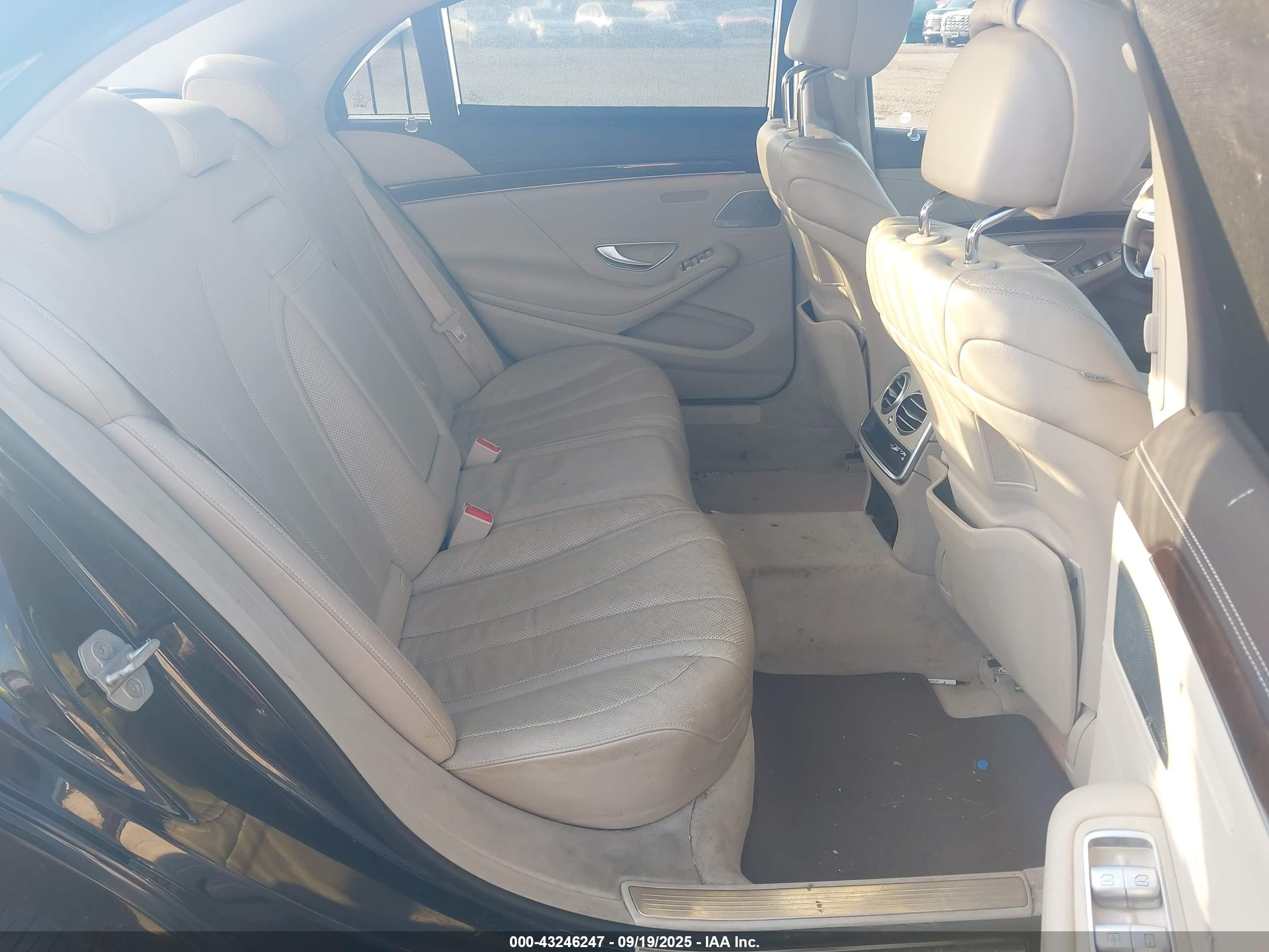 MERCEDES-BENZ S image 8