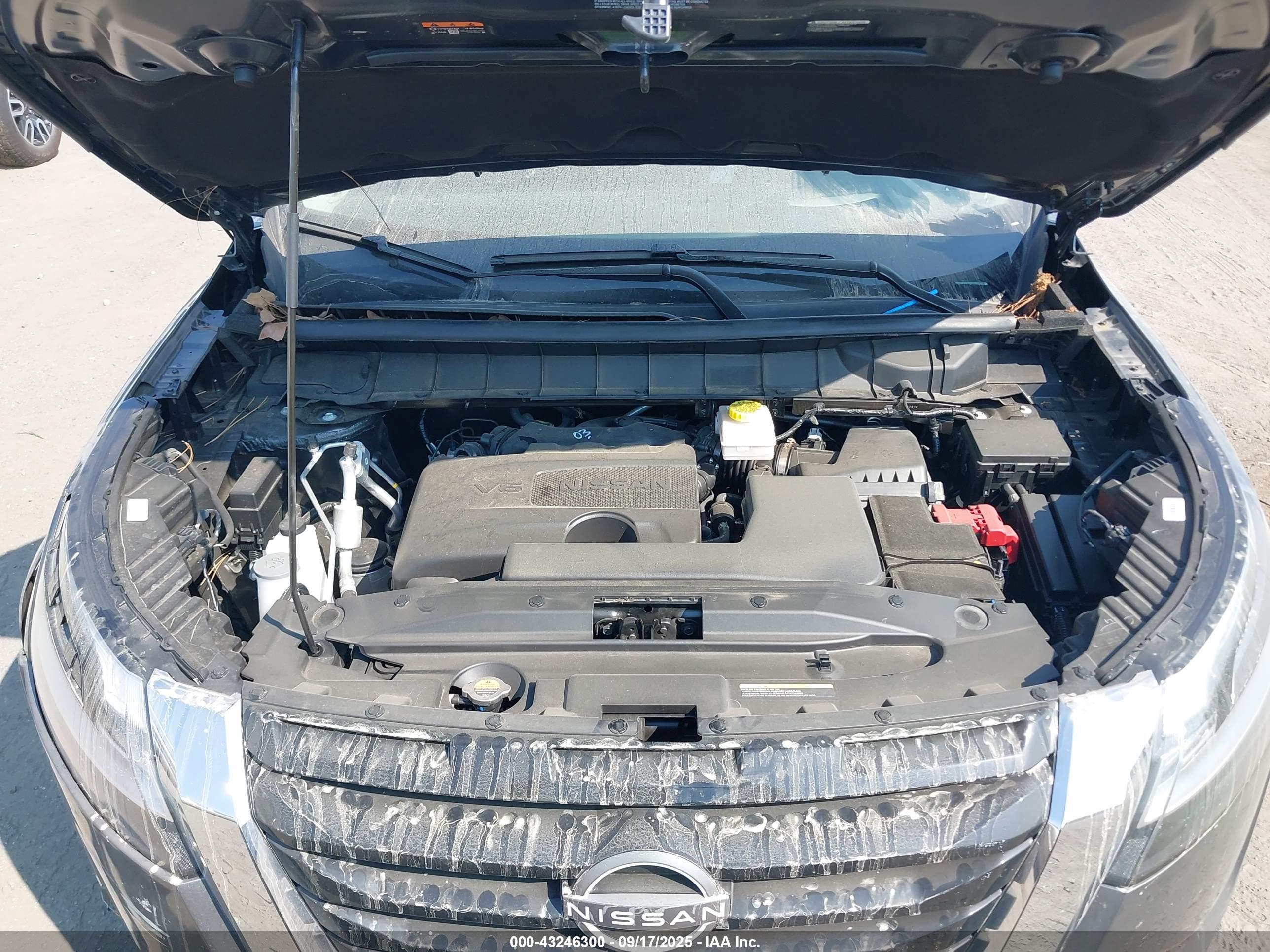 NISSAN PATHFINDER image 10