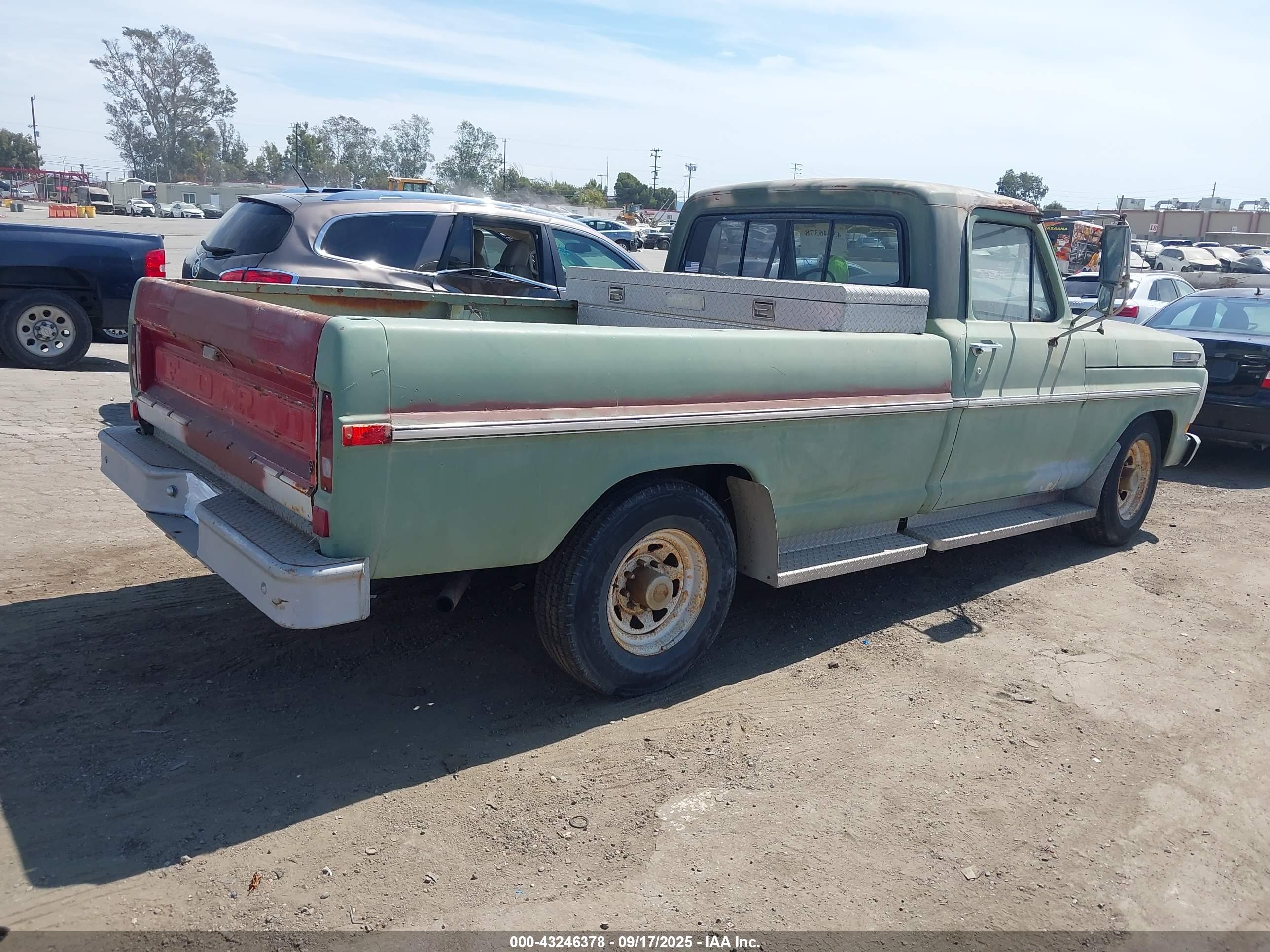 FORD F-250 image 4