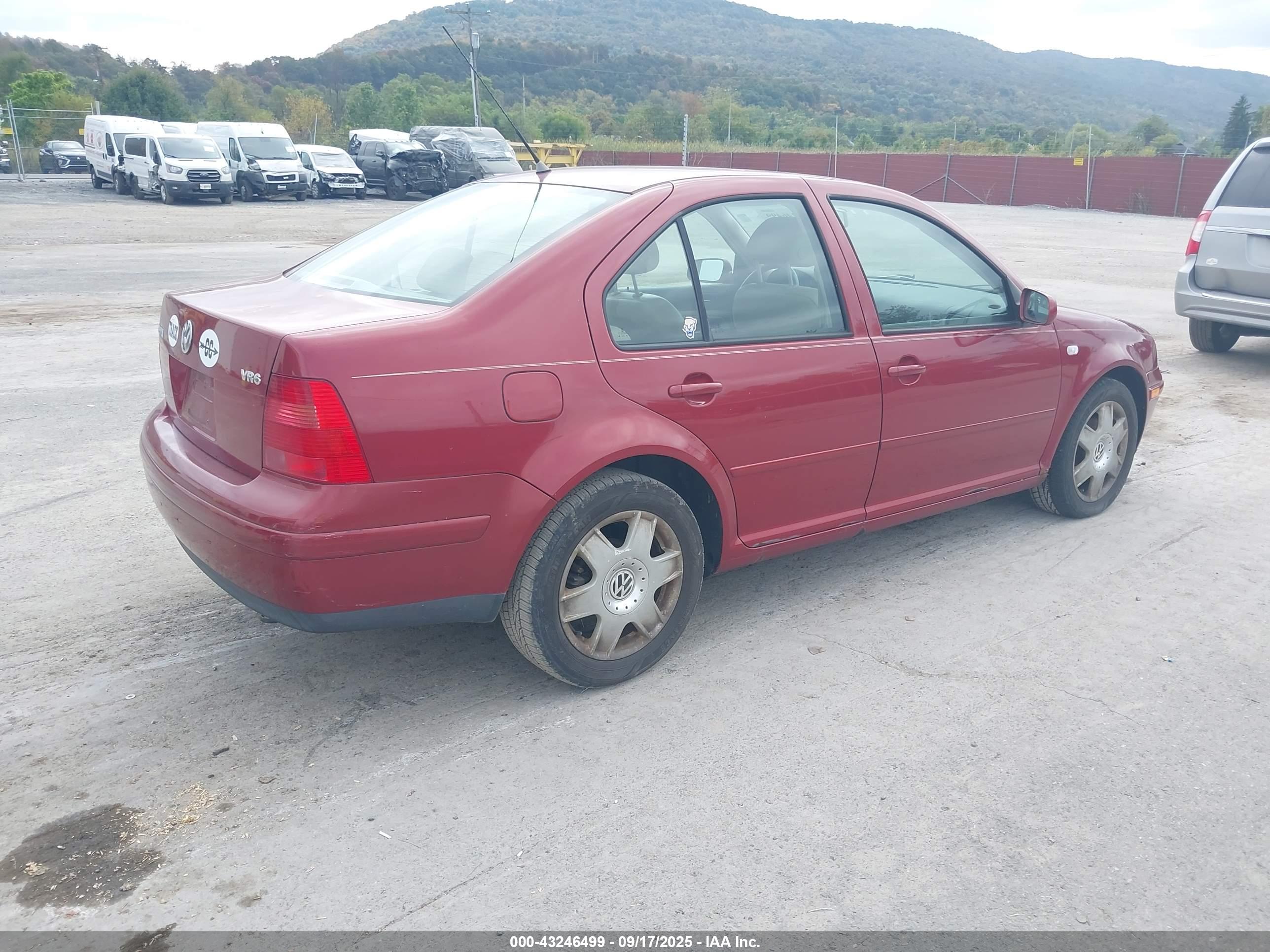 VOLKSWAGEN JETTA image 4