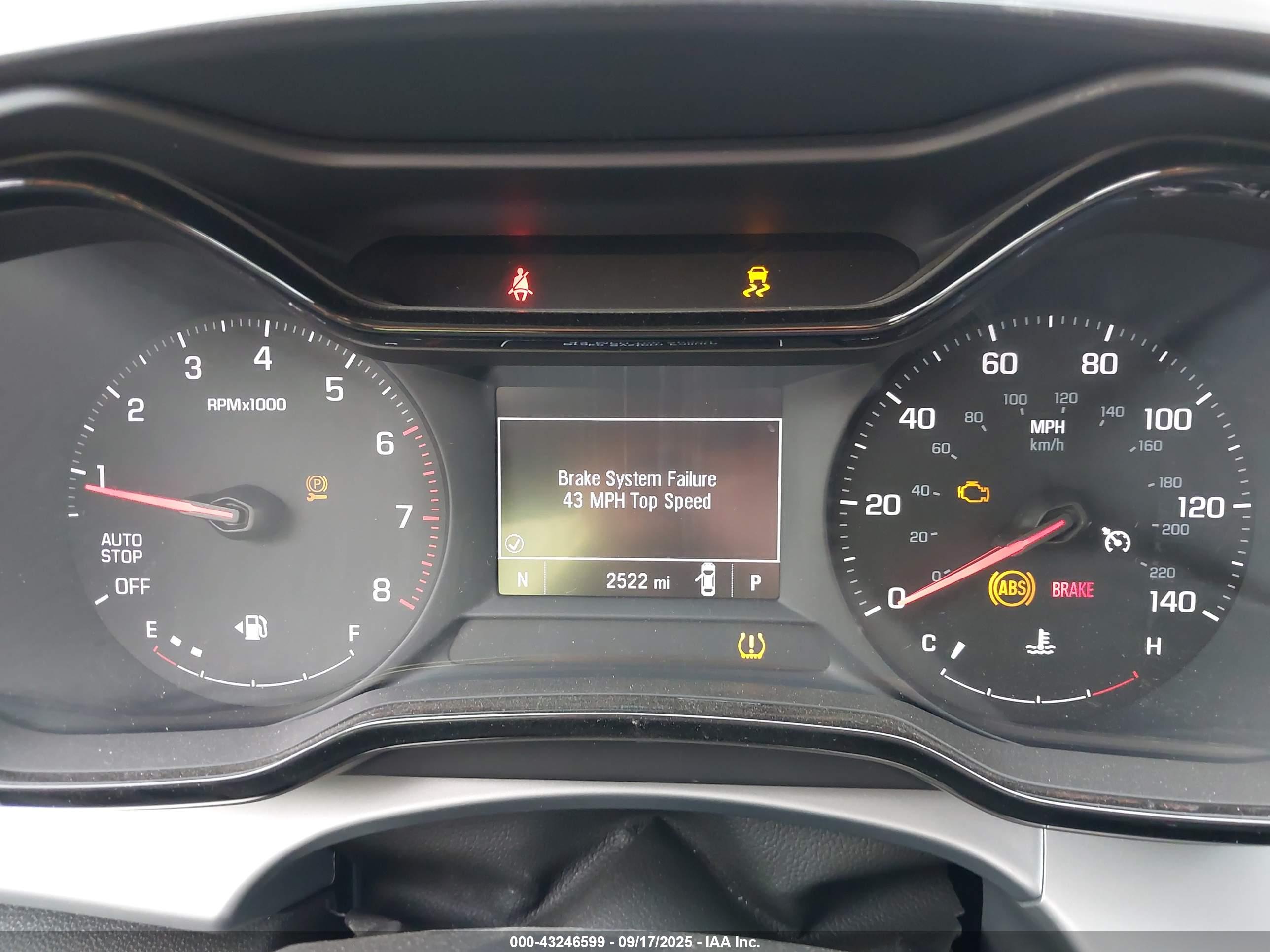 CHEVROLET TRAX image 7