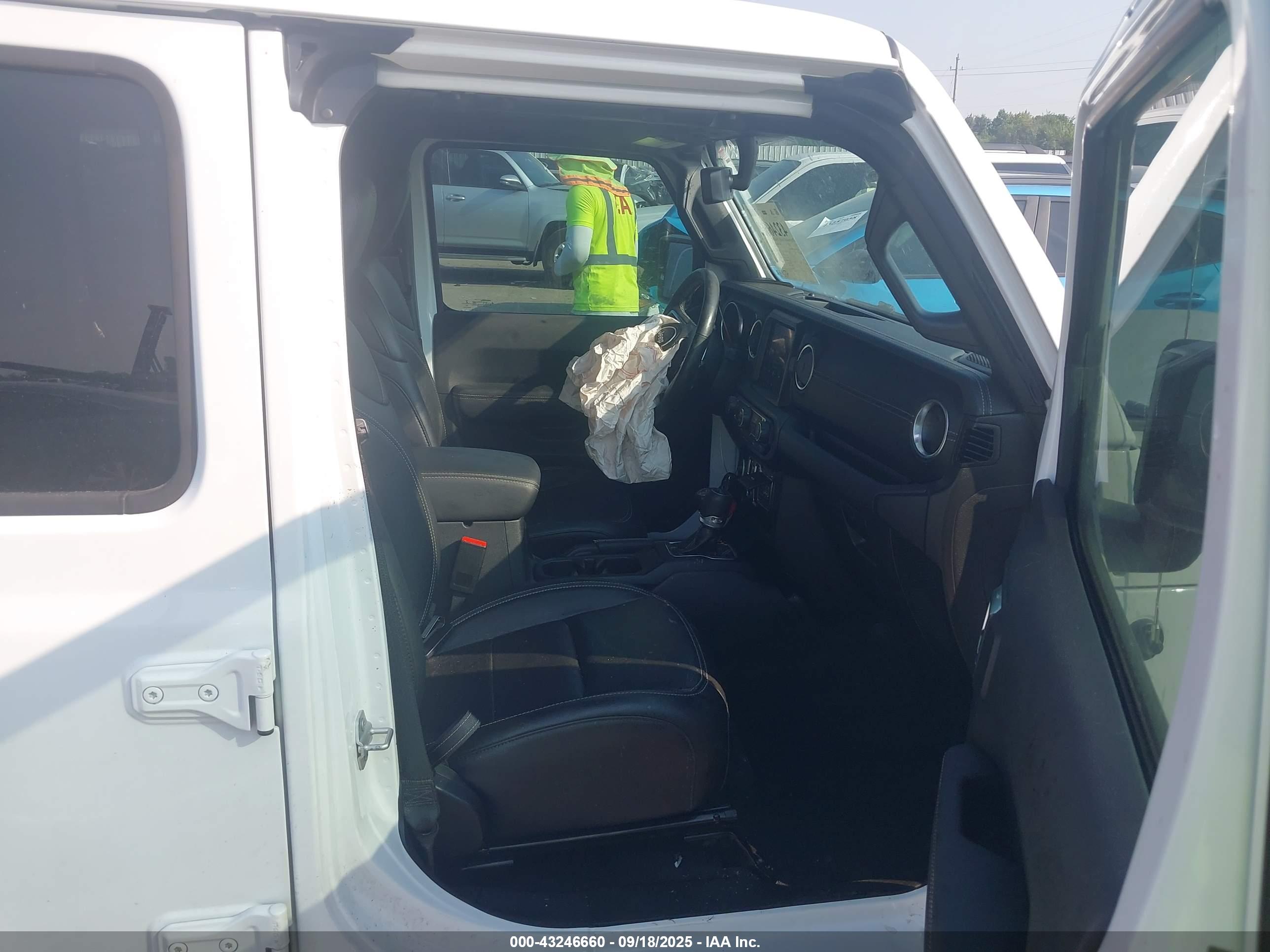 JEEP WRANGLER image 5