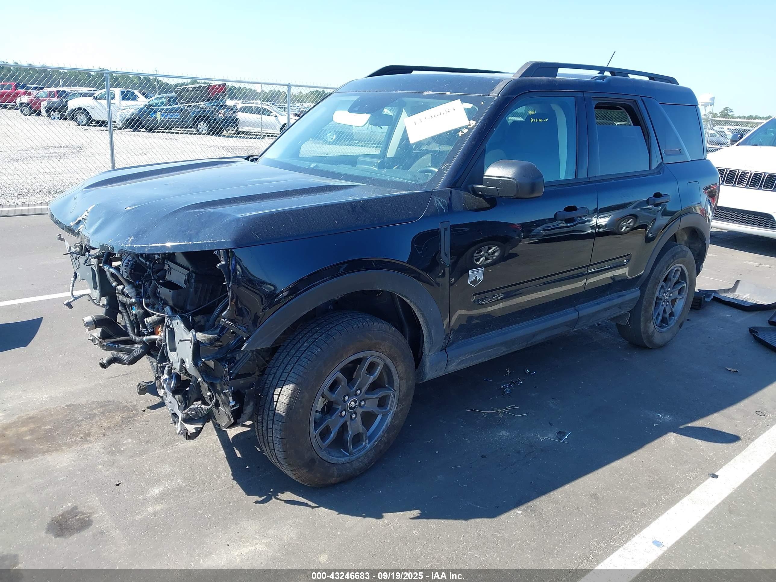 FORD BRONCO image 2