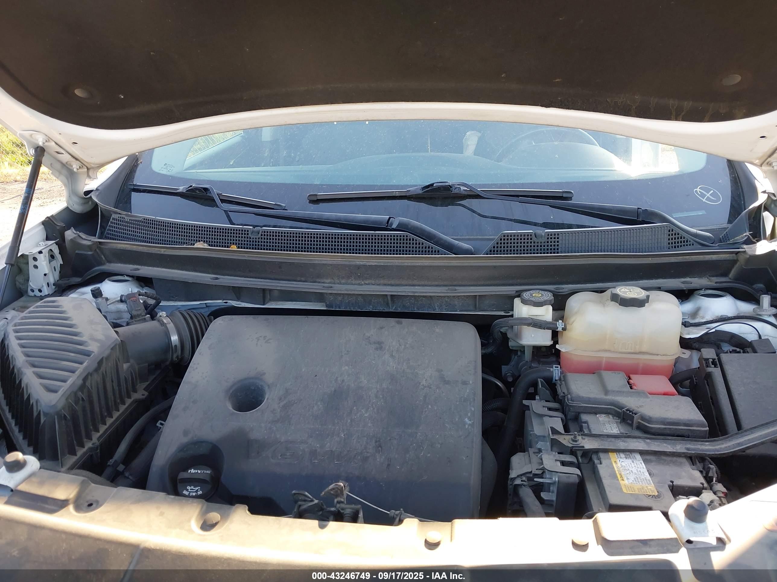 CHEVROLET TRAVERSE image 10