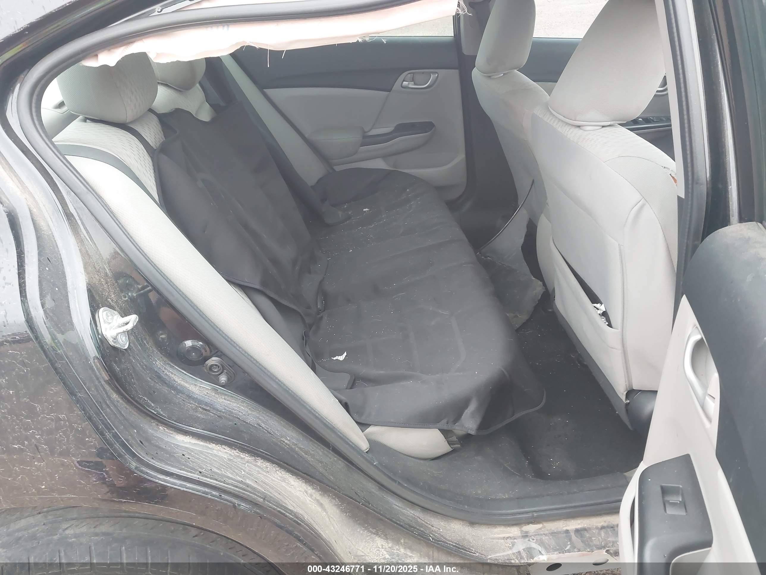 HONDA CIVIC image 8