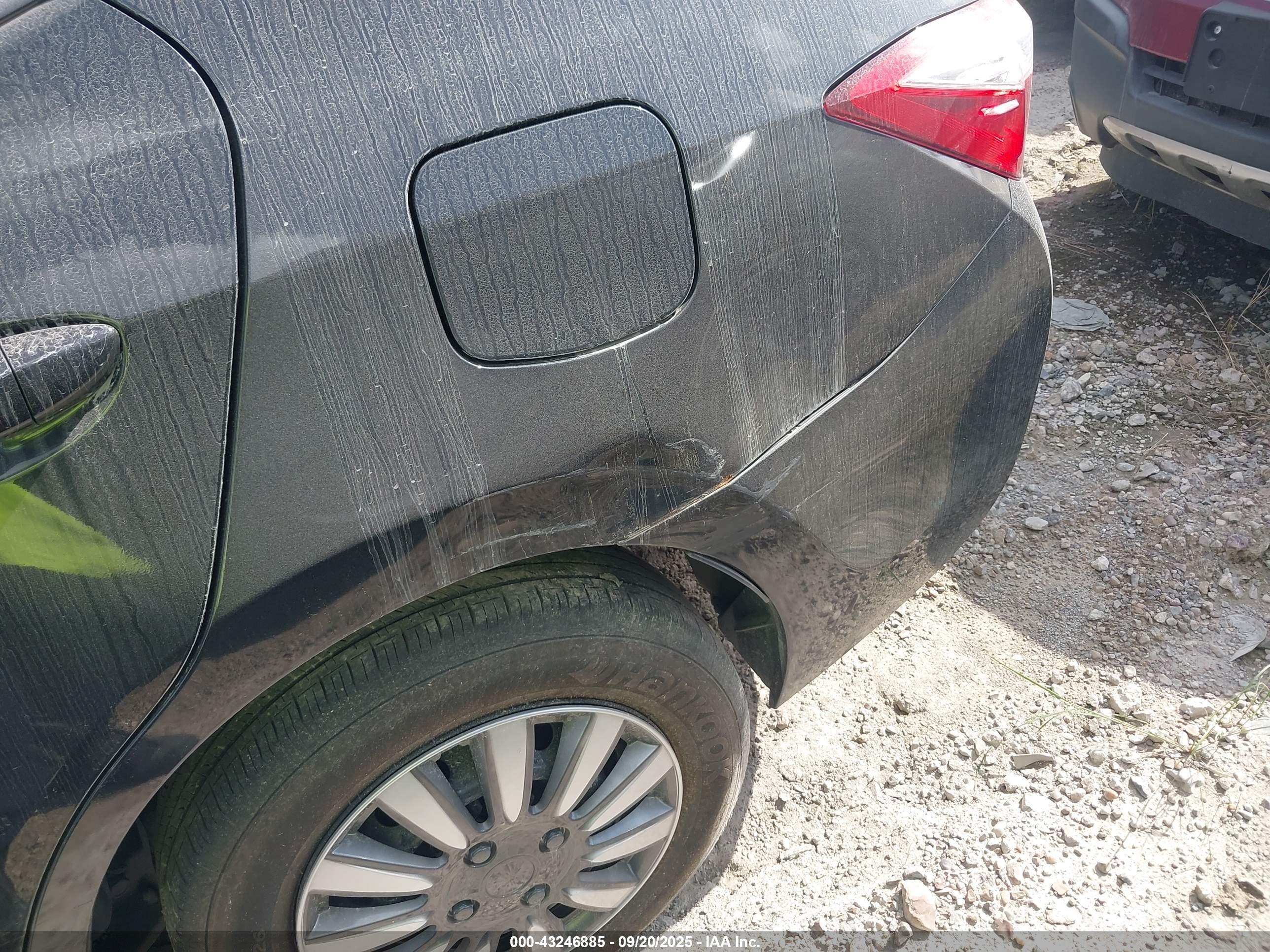 TOYOTA COROLLA image 6