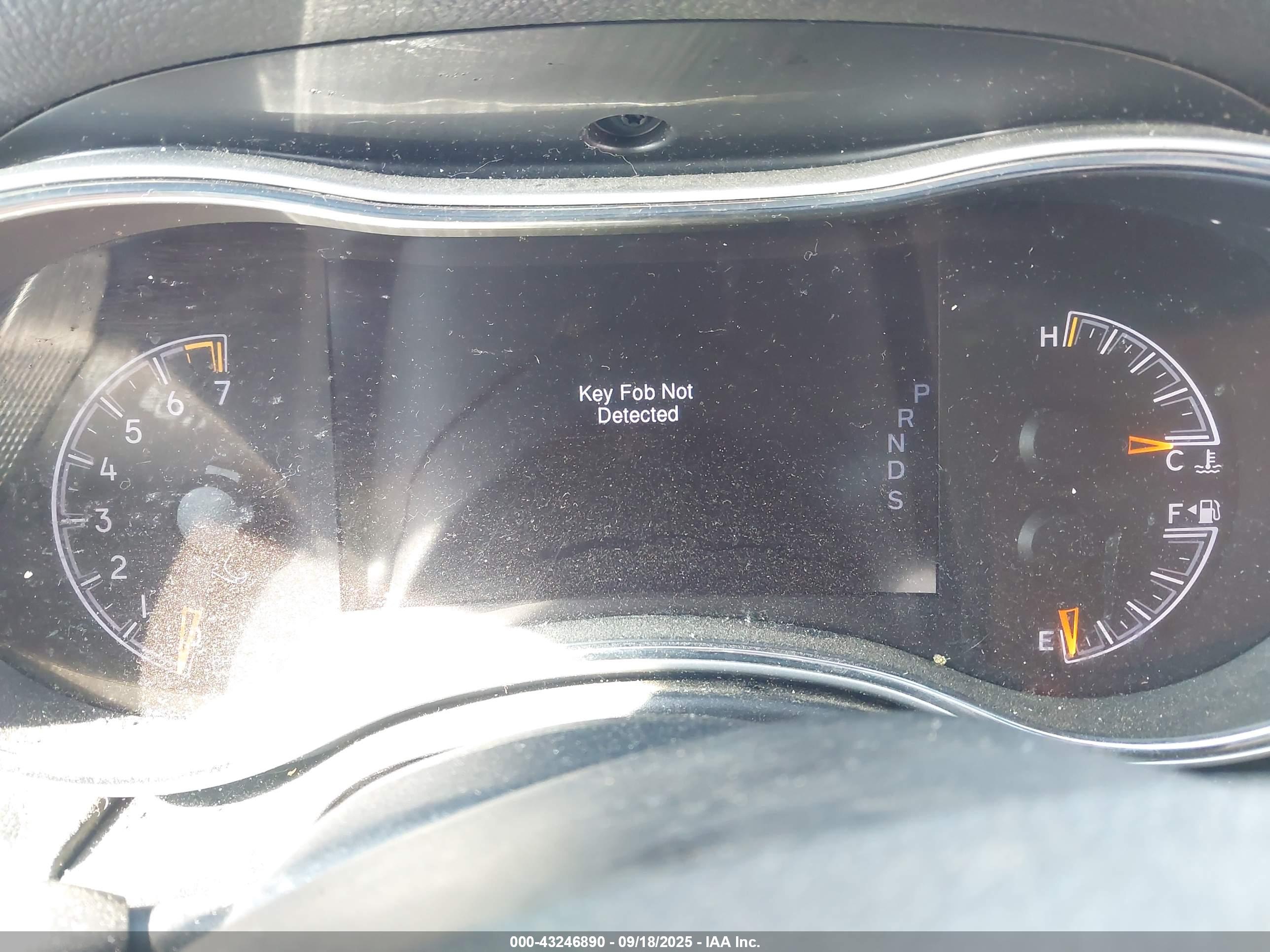 JEEP GRAND image 7