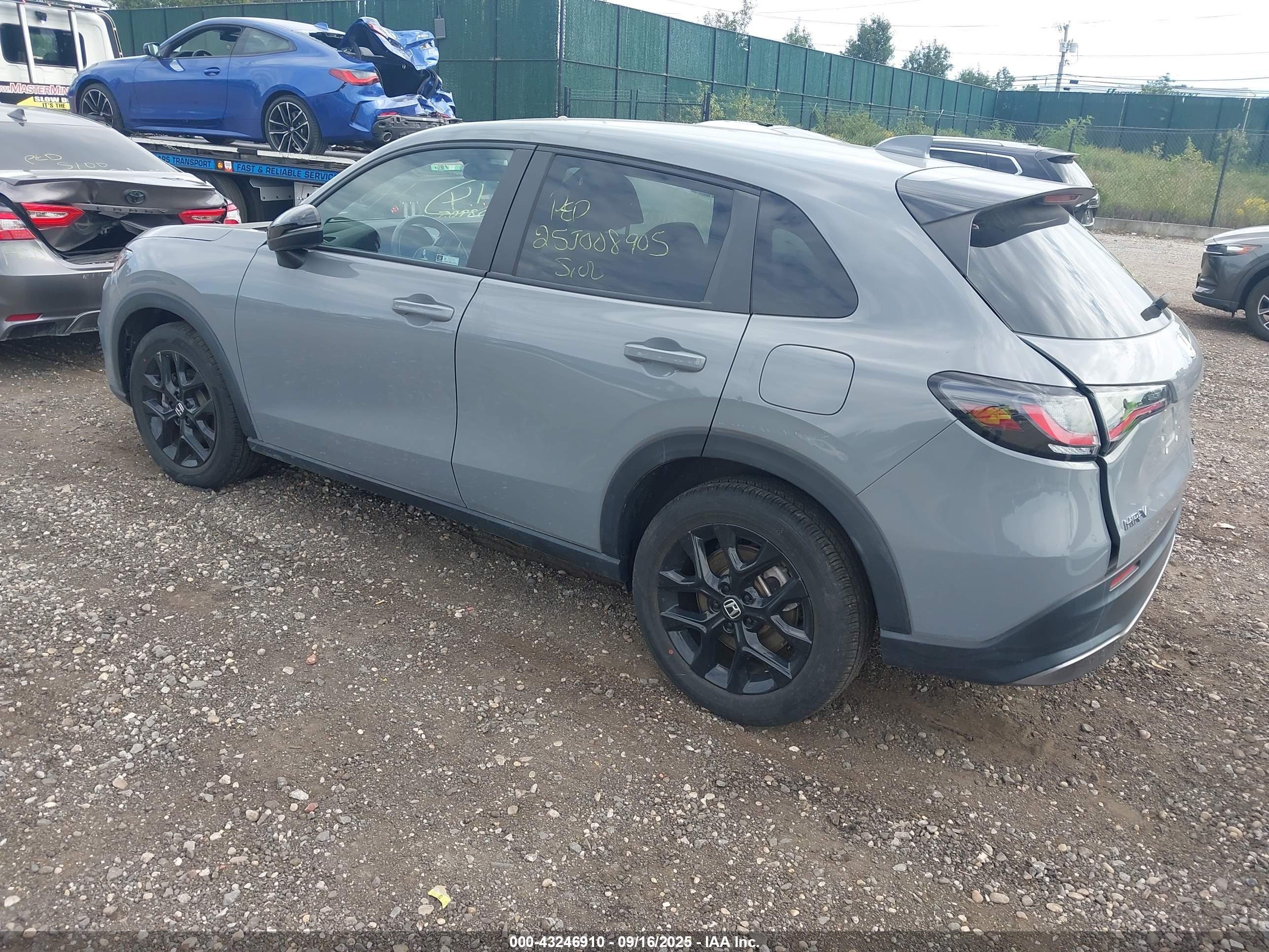 HONDA HR-V image 3