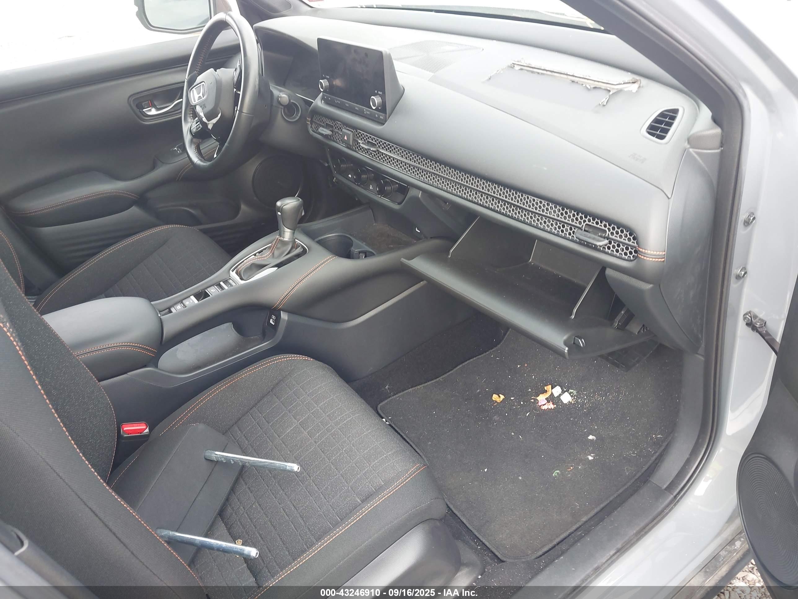 HONDA HR-V image 5