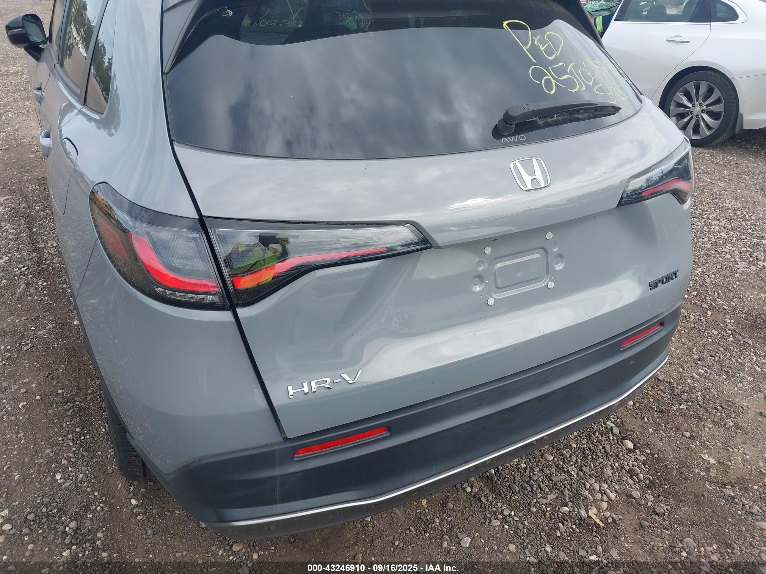 HONDA HR-V image 6