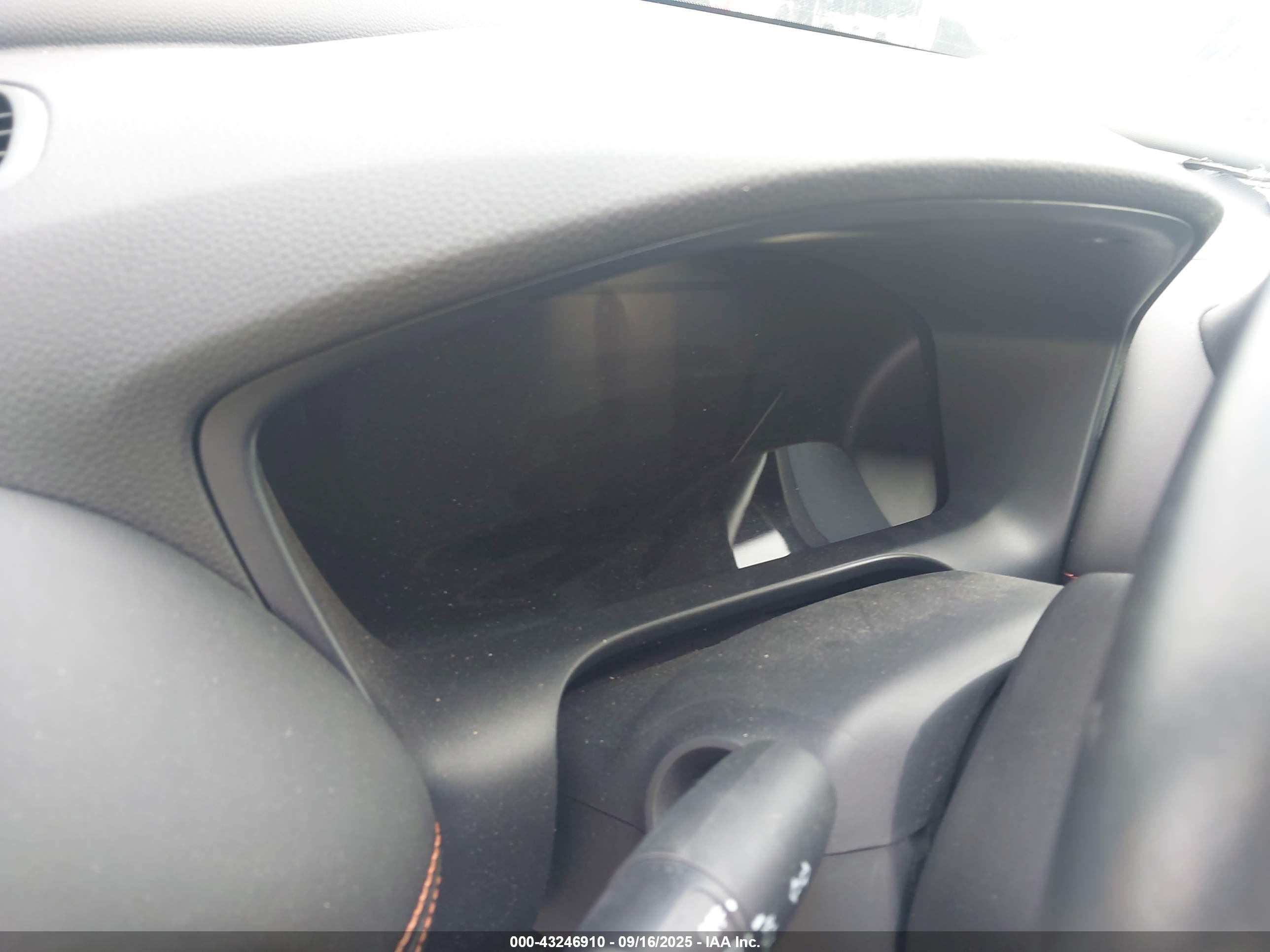 HONDA HR-V image 7