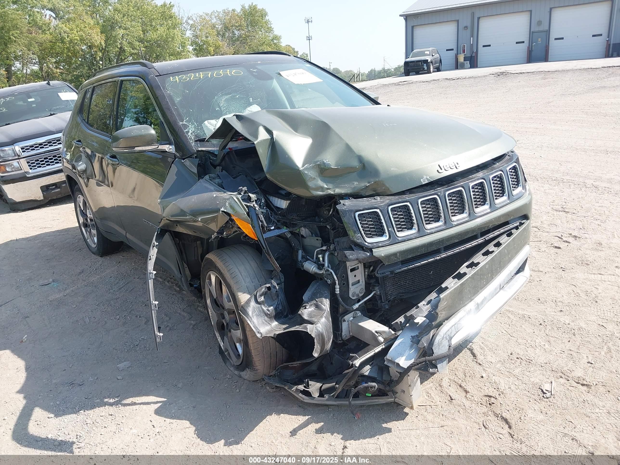 JEEP COMPASS image 6