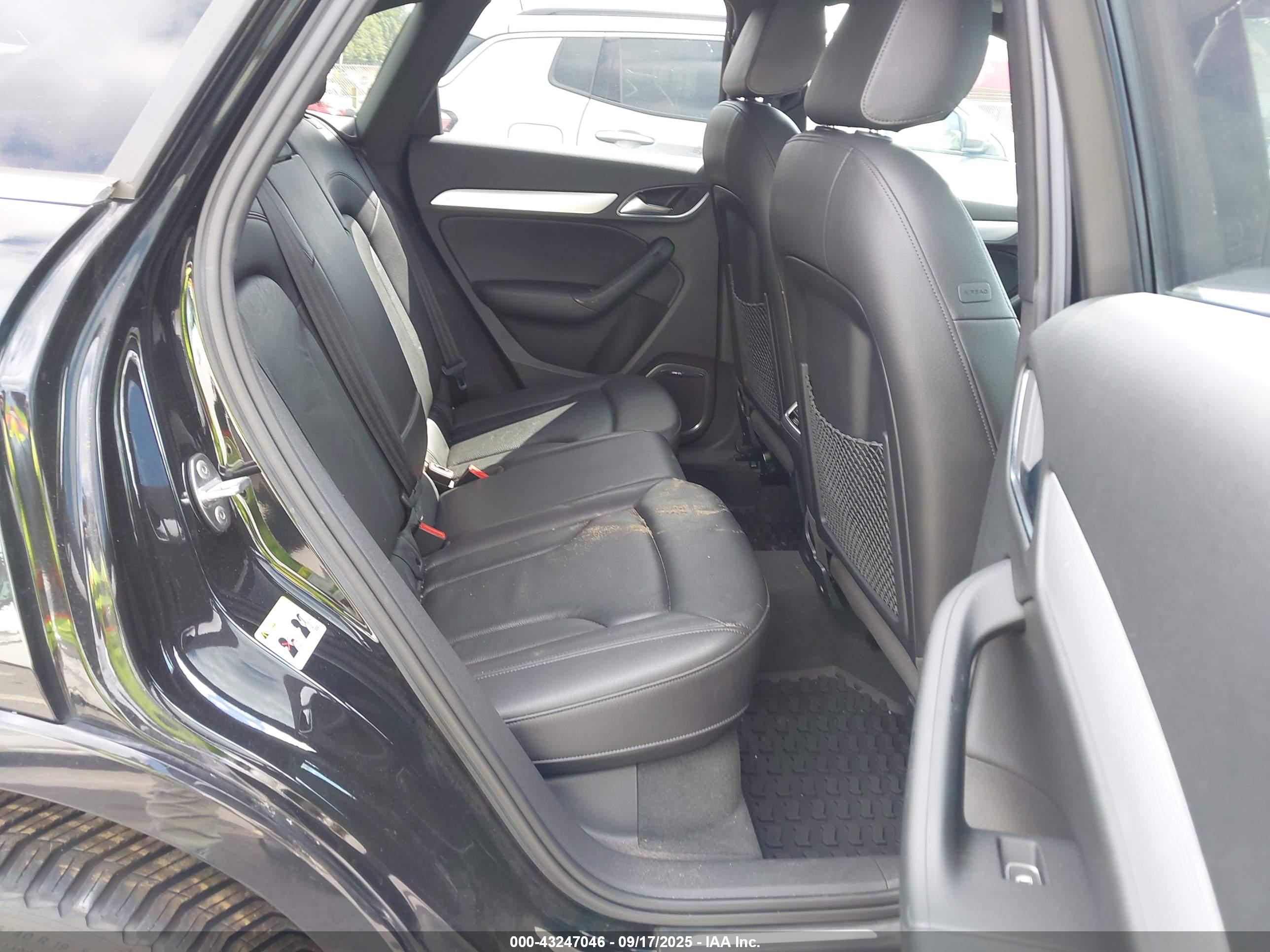 AUDI Q3 image 8