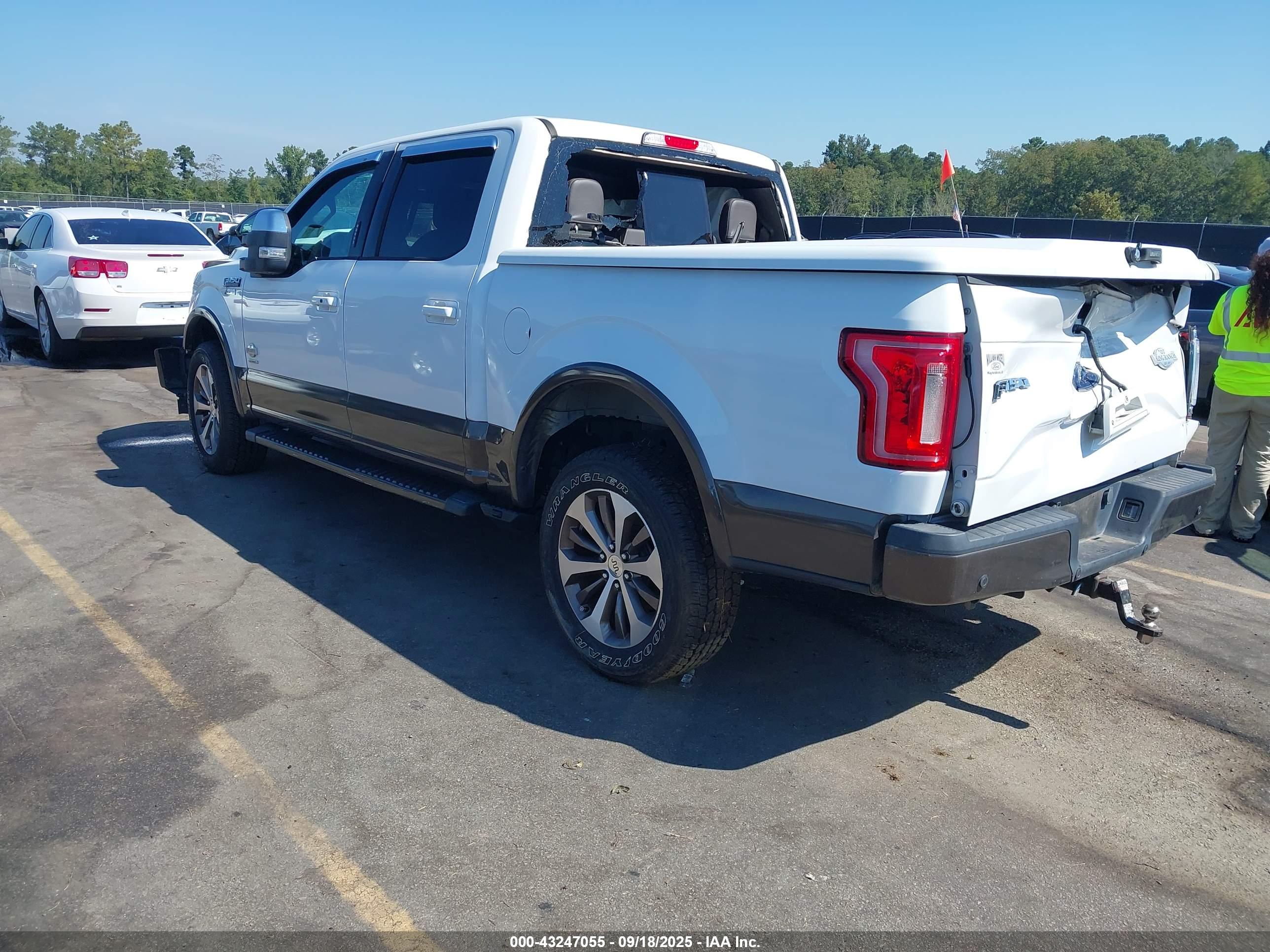 FORD F-150 image 3