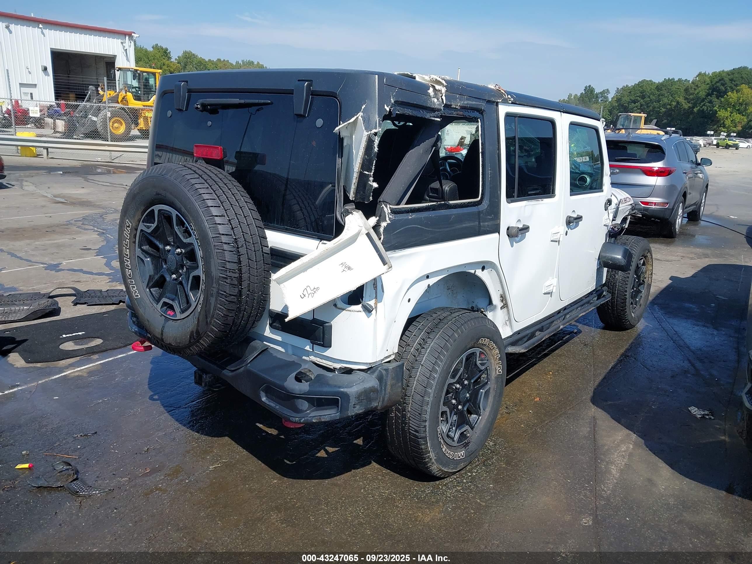 JEEP WRANGLER image 4