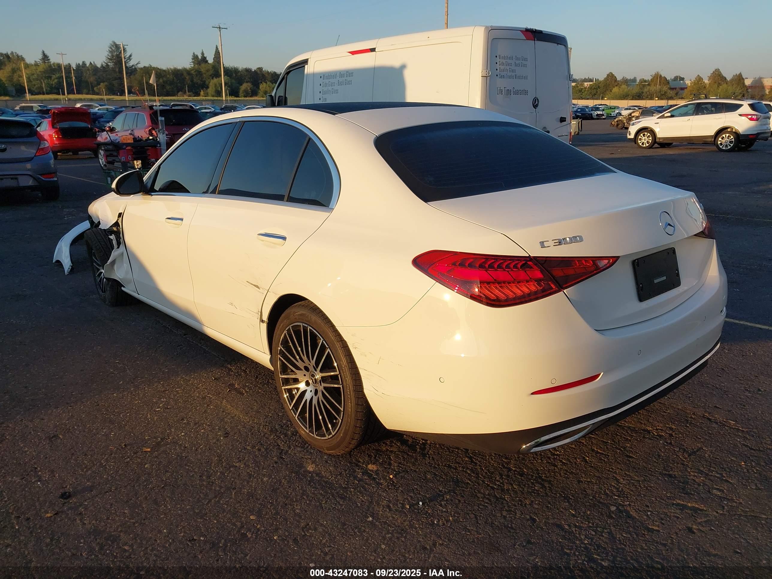 MERCEDES-BENZ C image 3