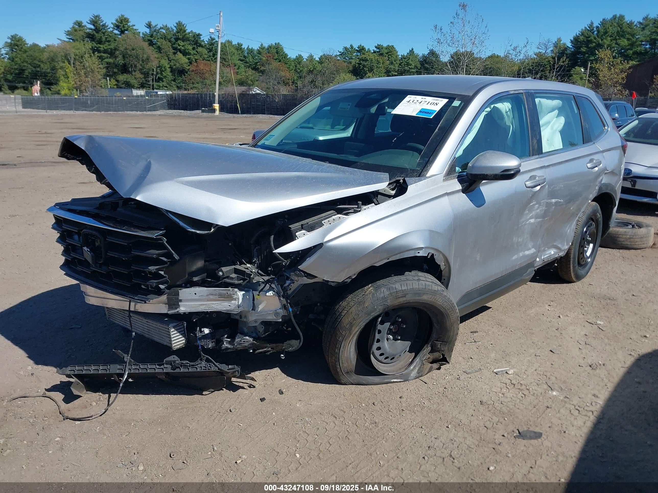 HONDA CR-V image 2