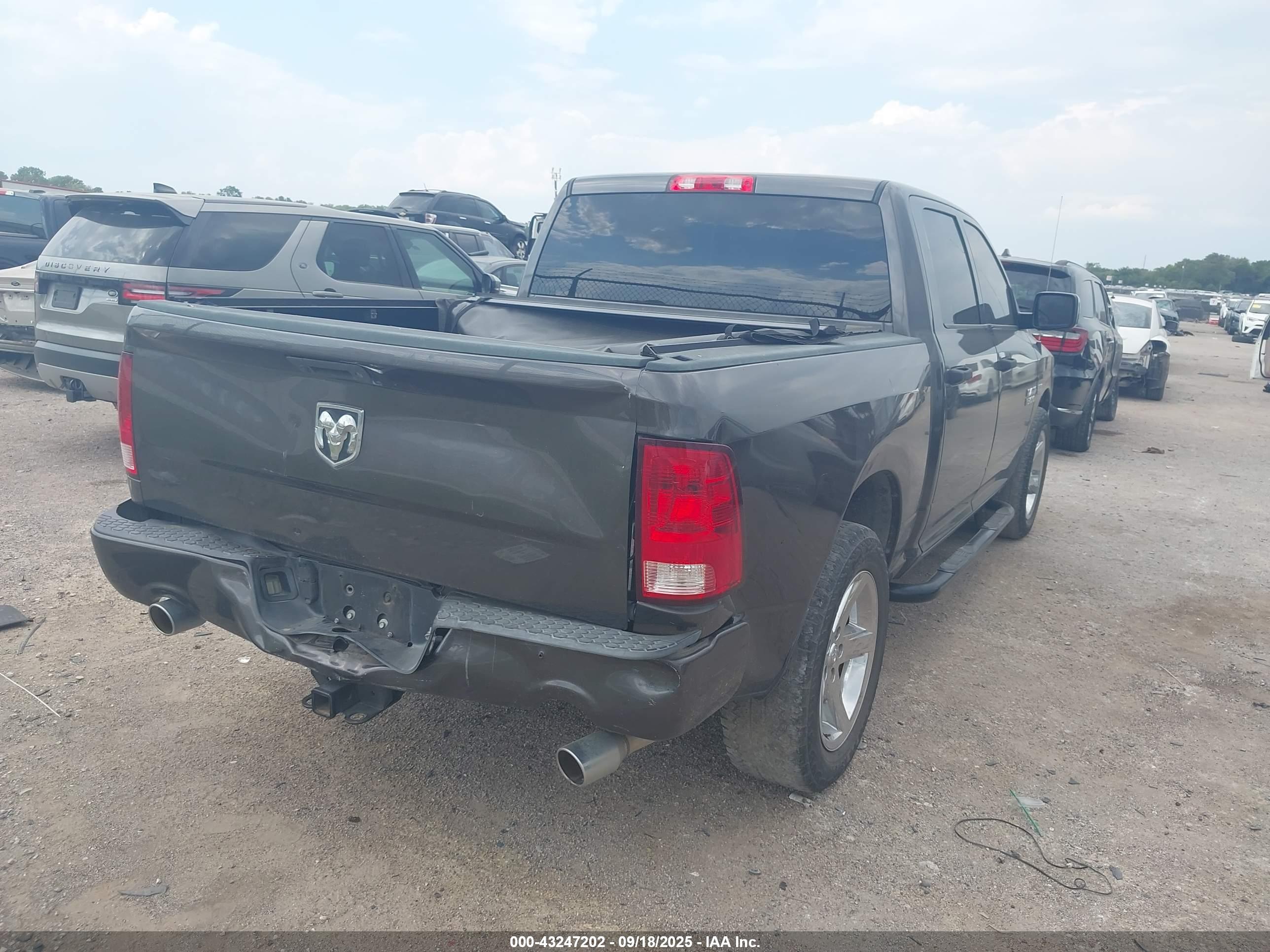 RAM 1500 image 4