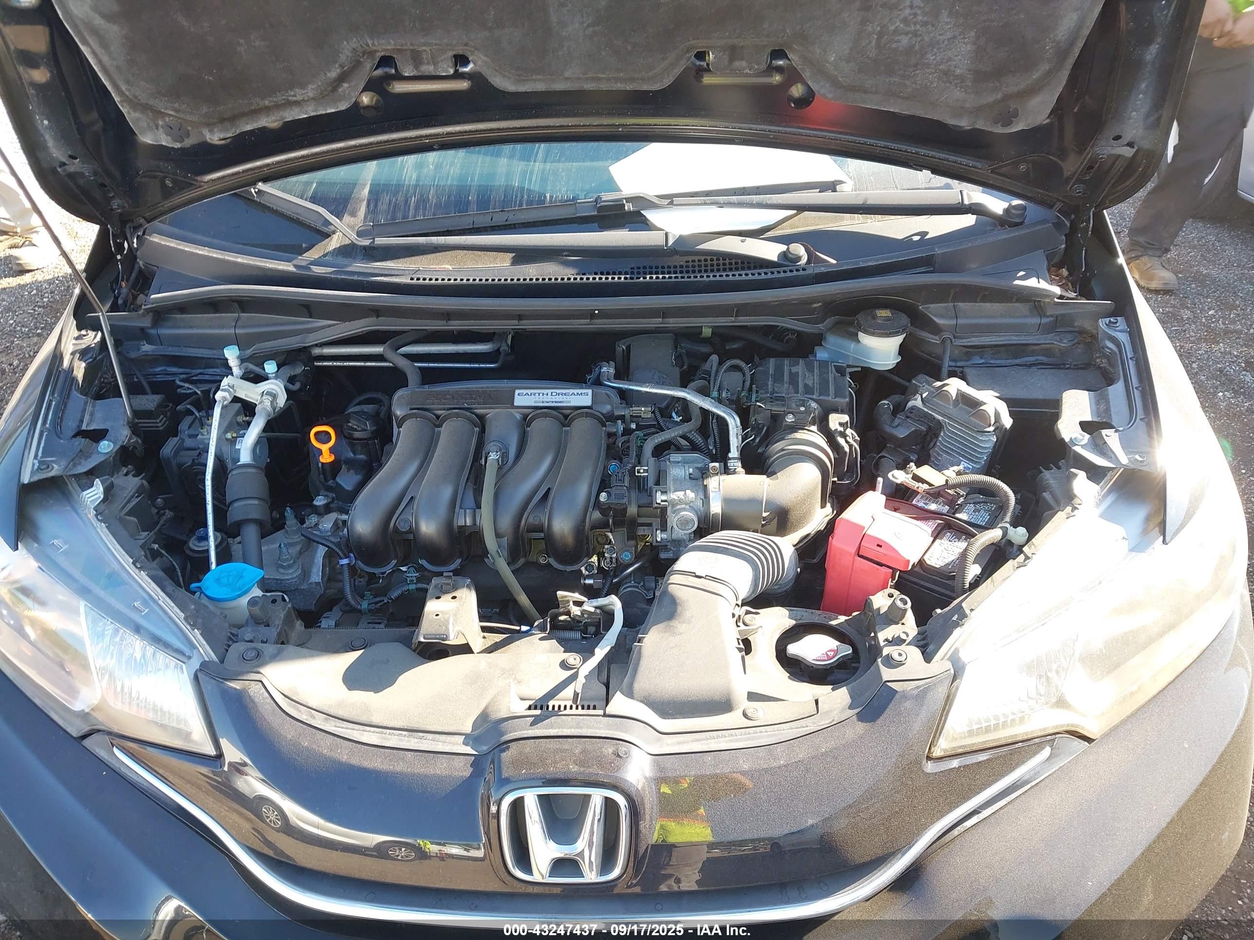 HONDA FIT image 10