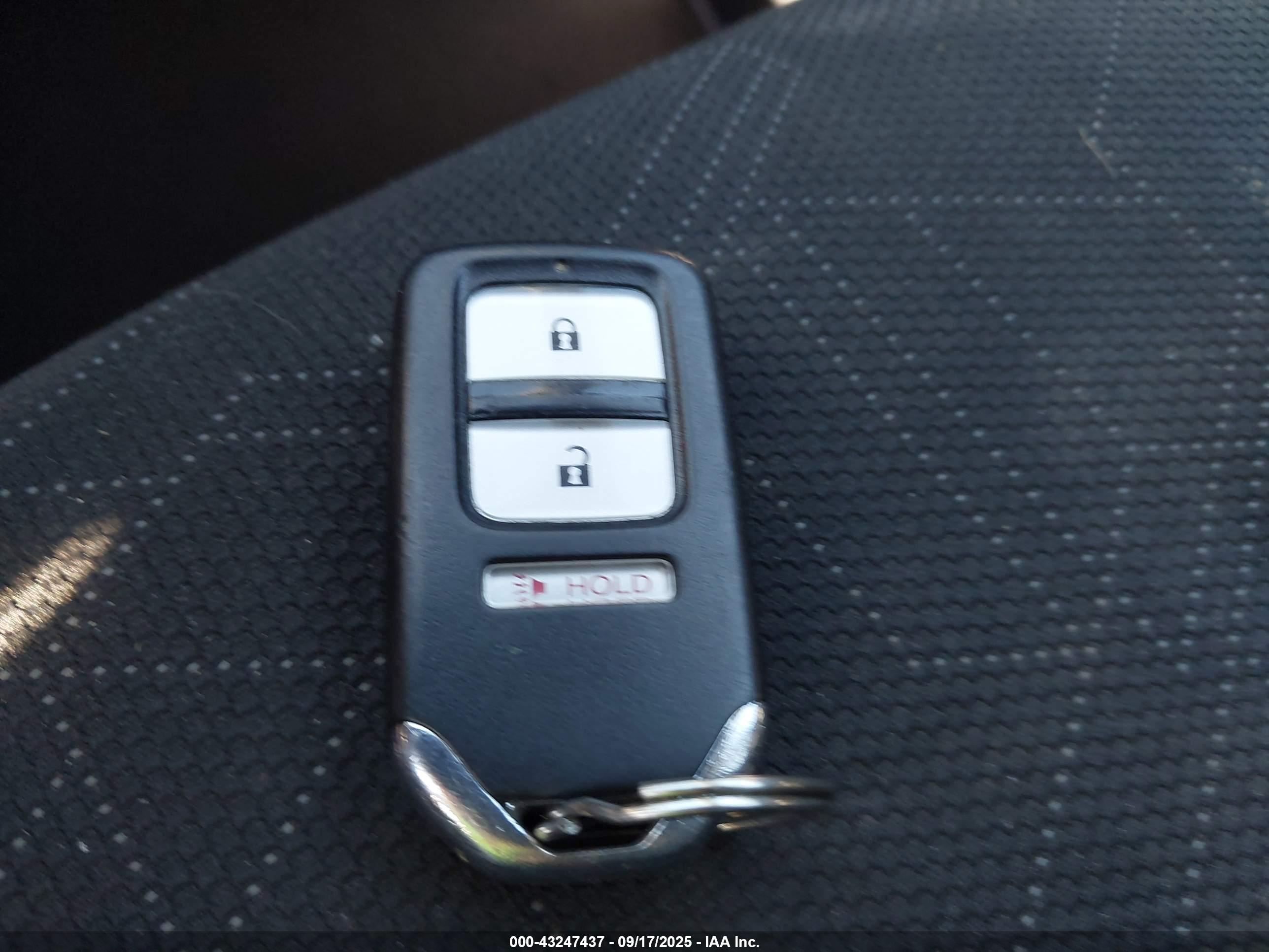 HONDA FIT image 11