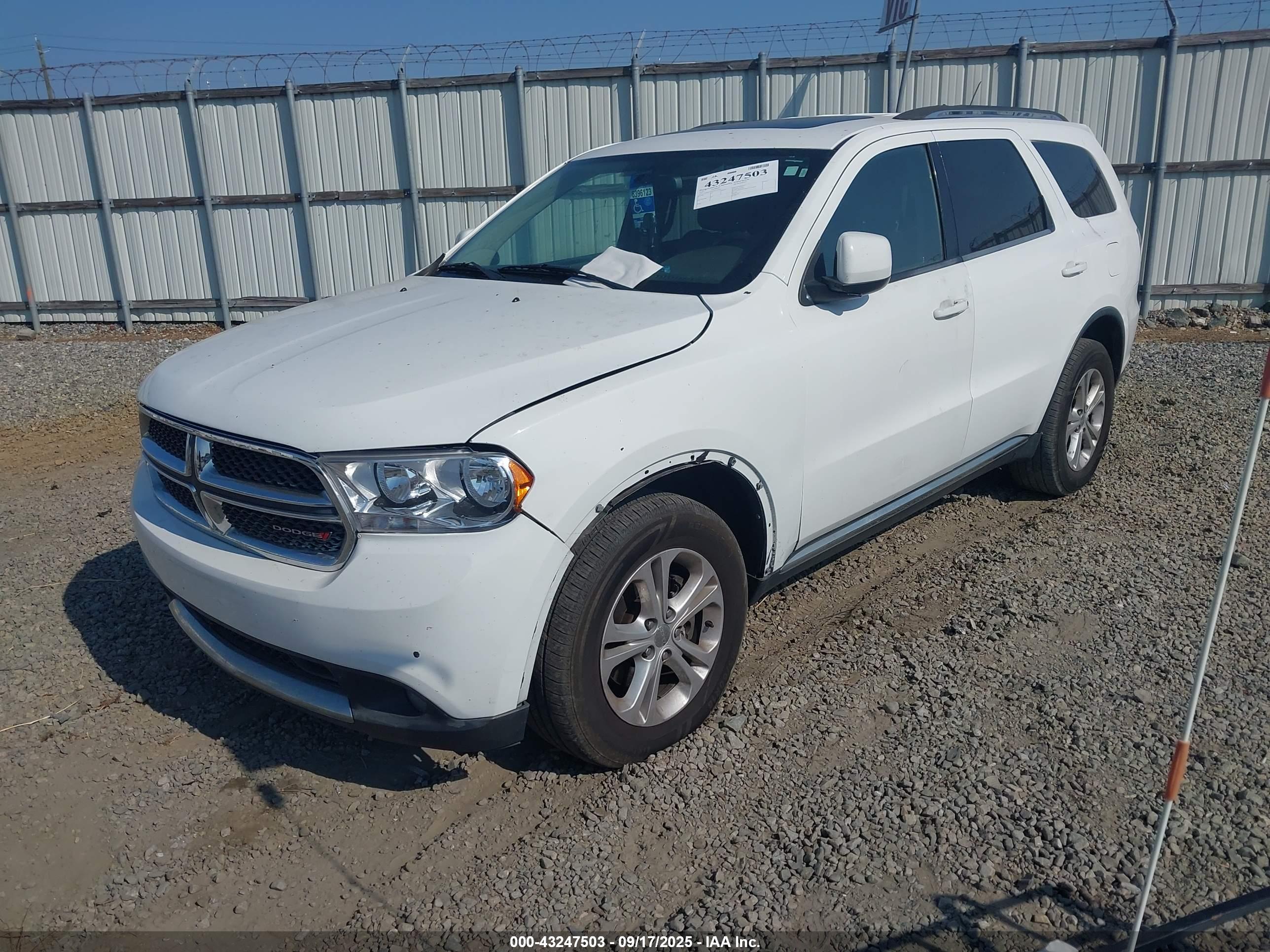 DODGE DURANGO image 2