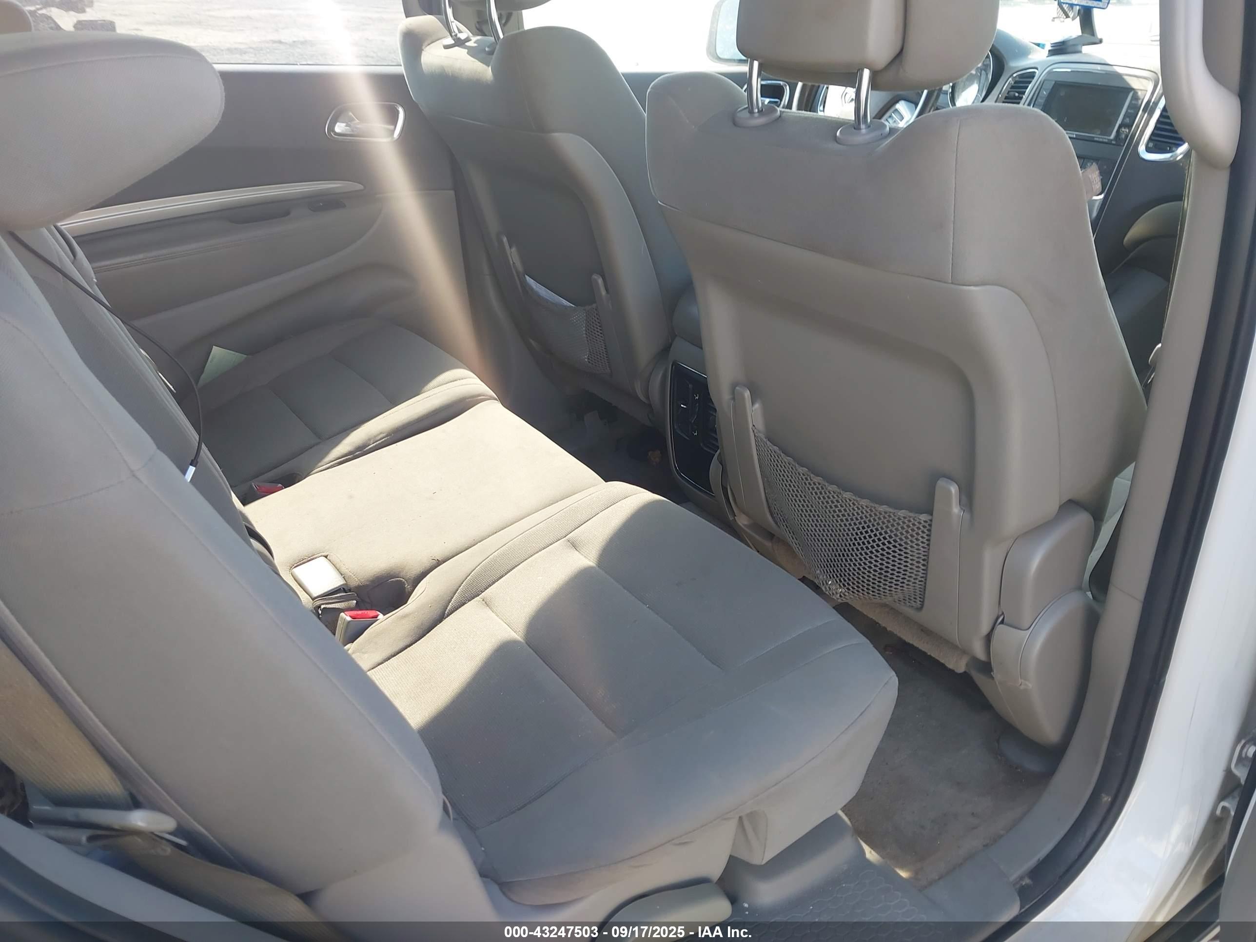DODGE DURANGO image 8