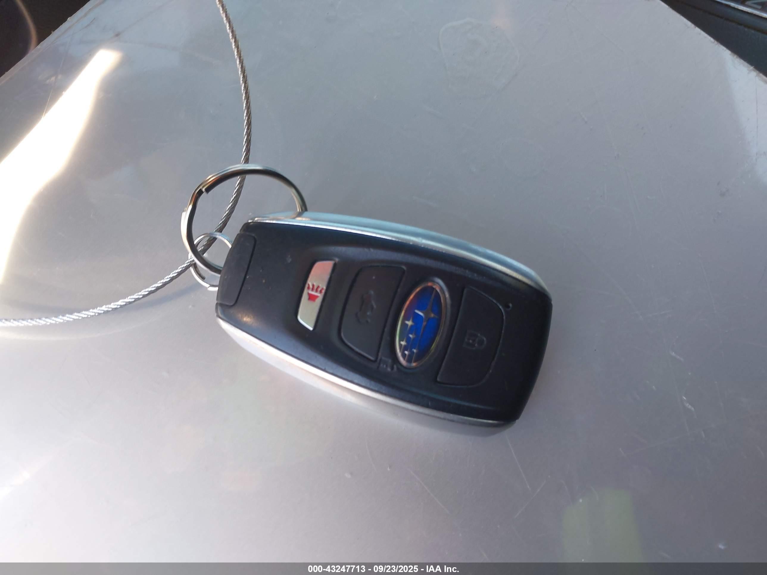 SUBARU OUTBACK image 11