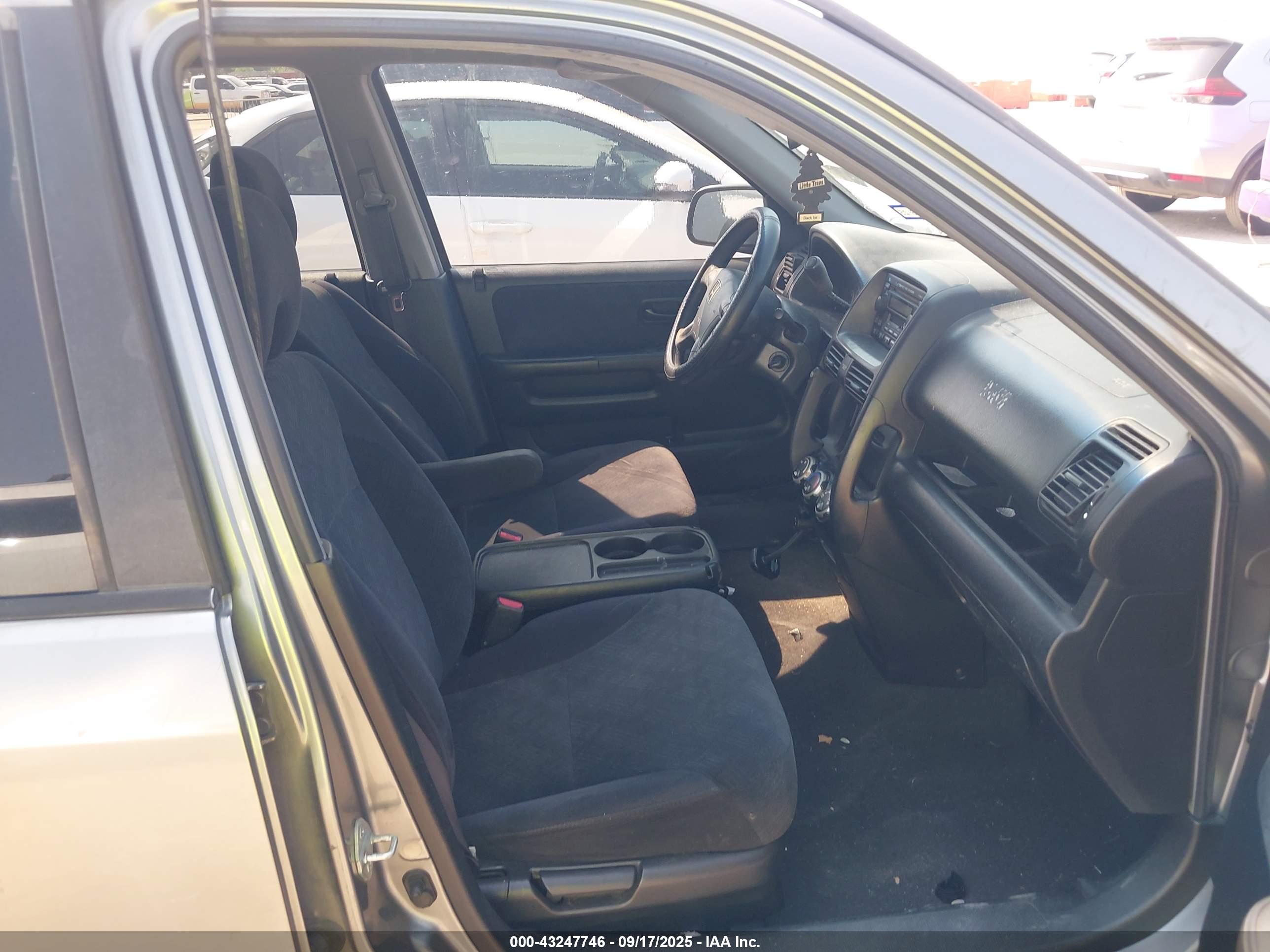 HONDA CR-V image 5