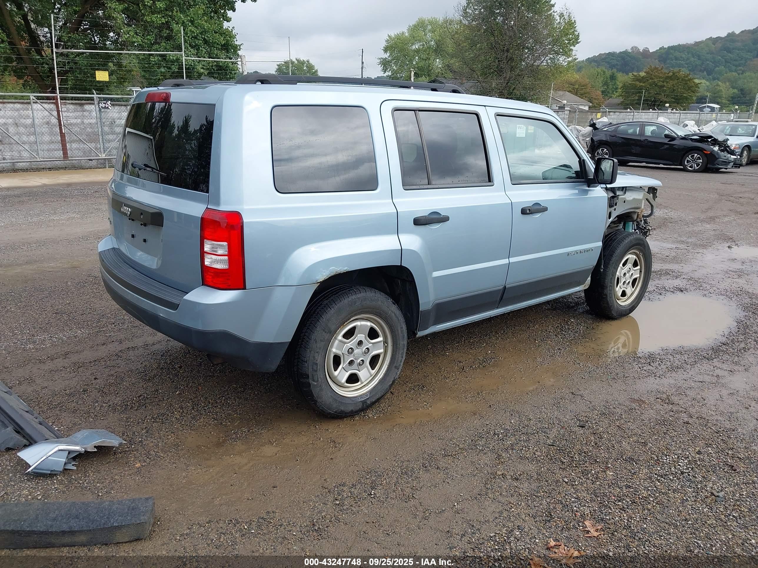 JEEP PATRIOT image 4