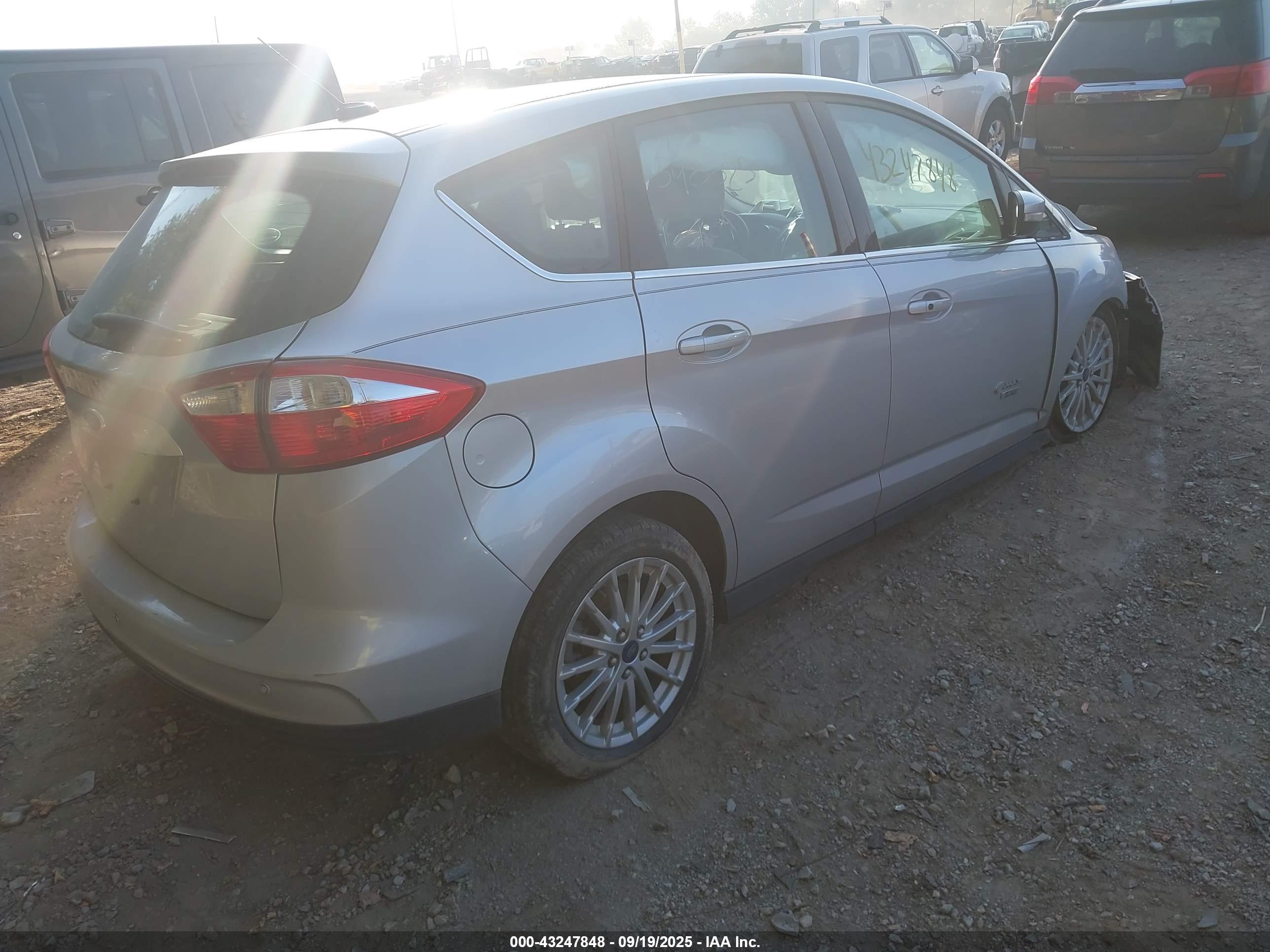 FORD C-MAX image 4