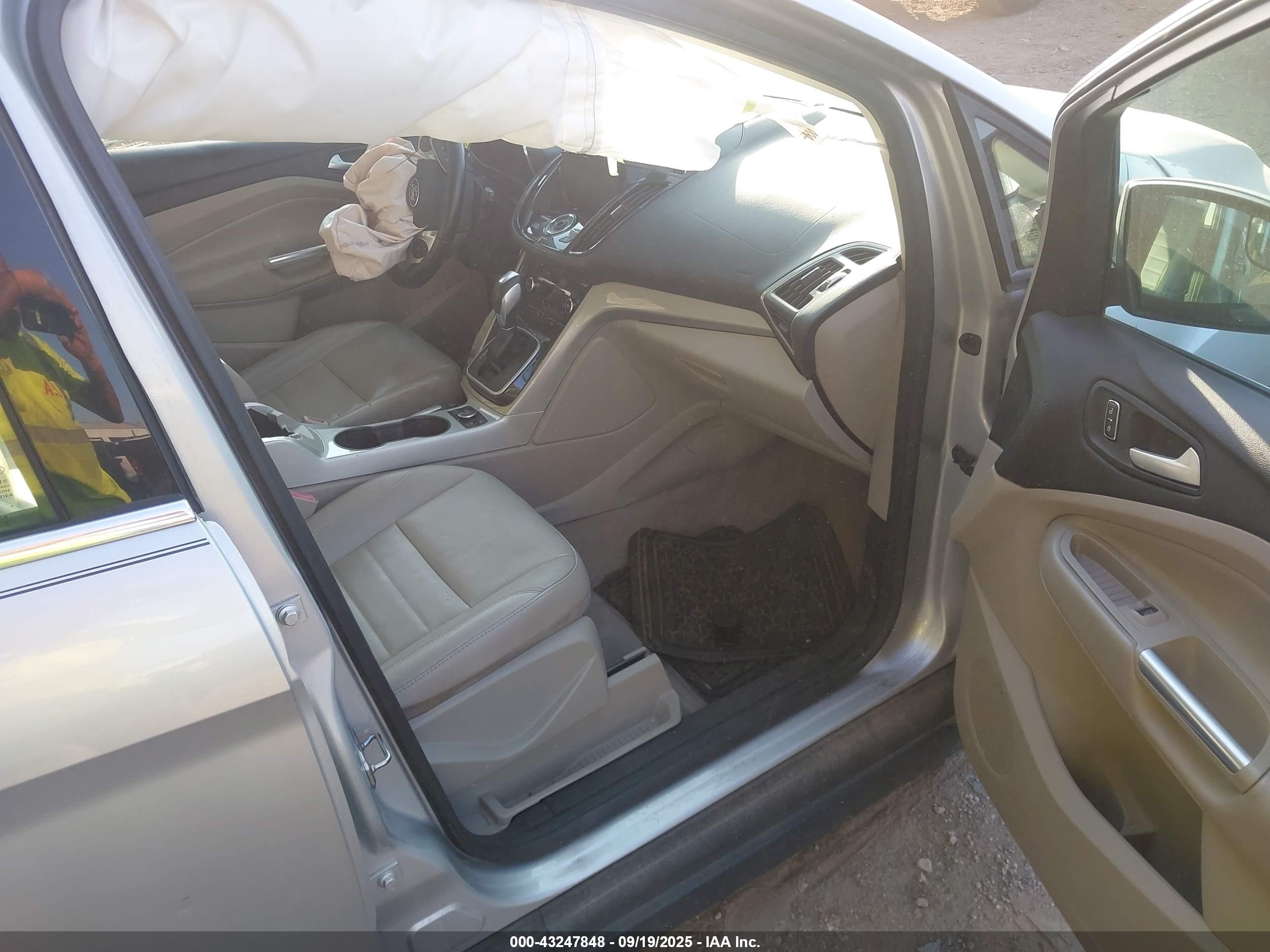 FORD C-MAX image 5