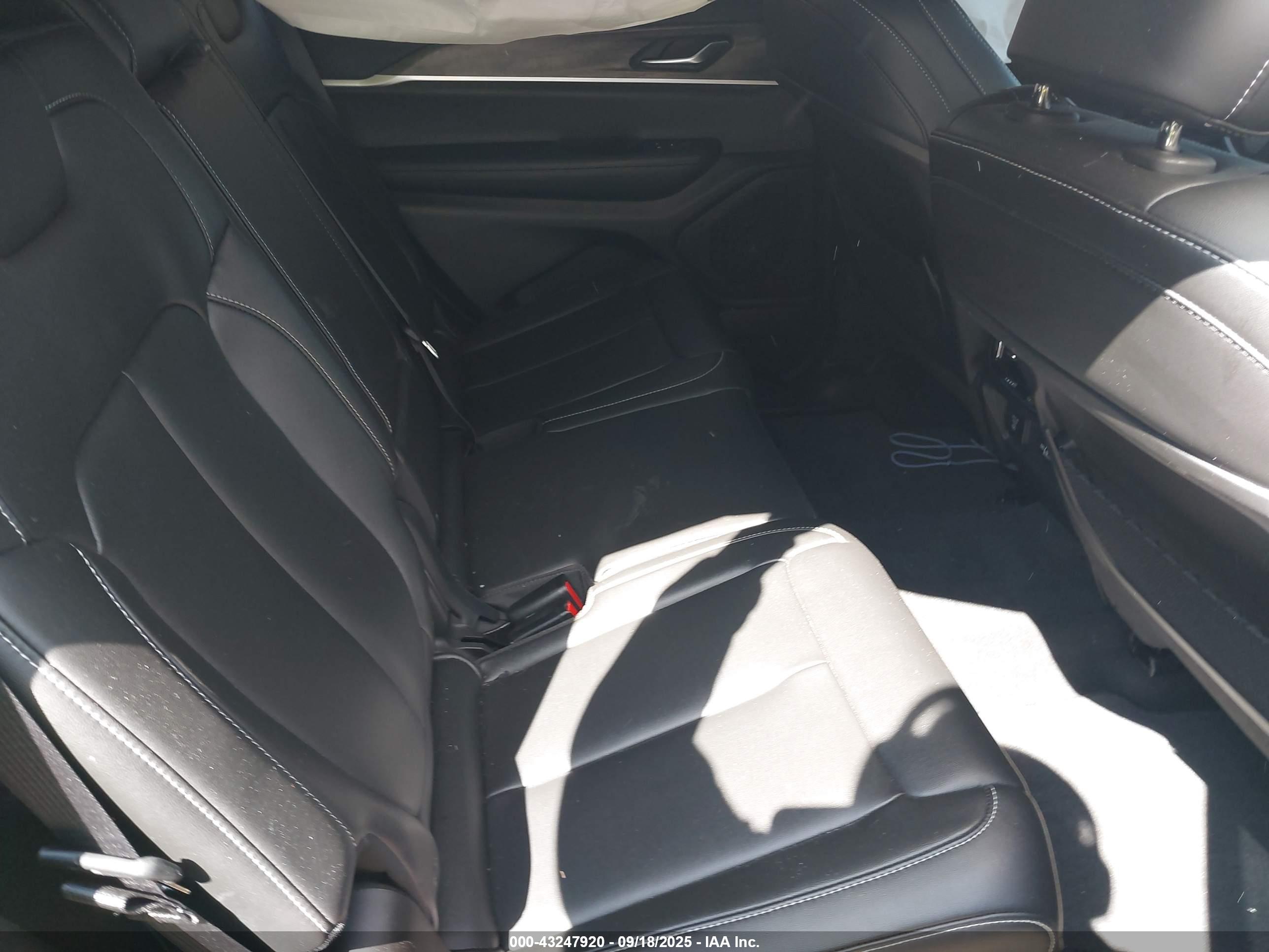 JEEP GRAND image 8
