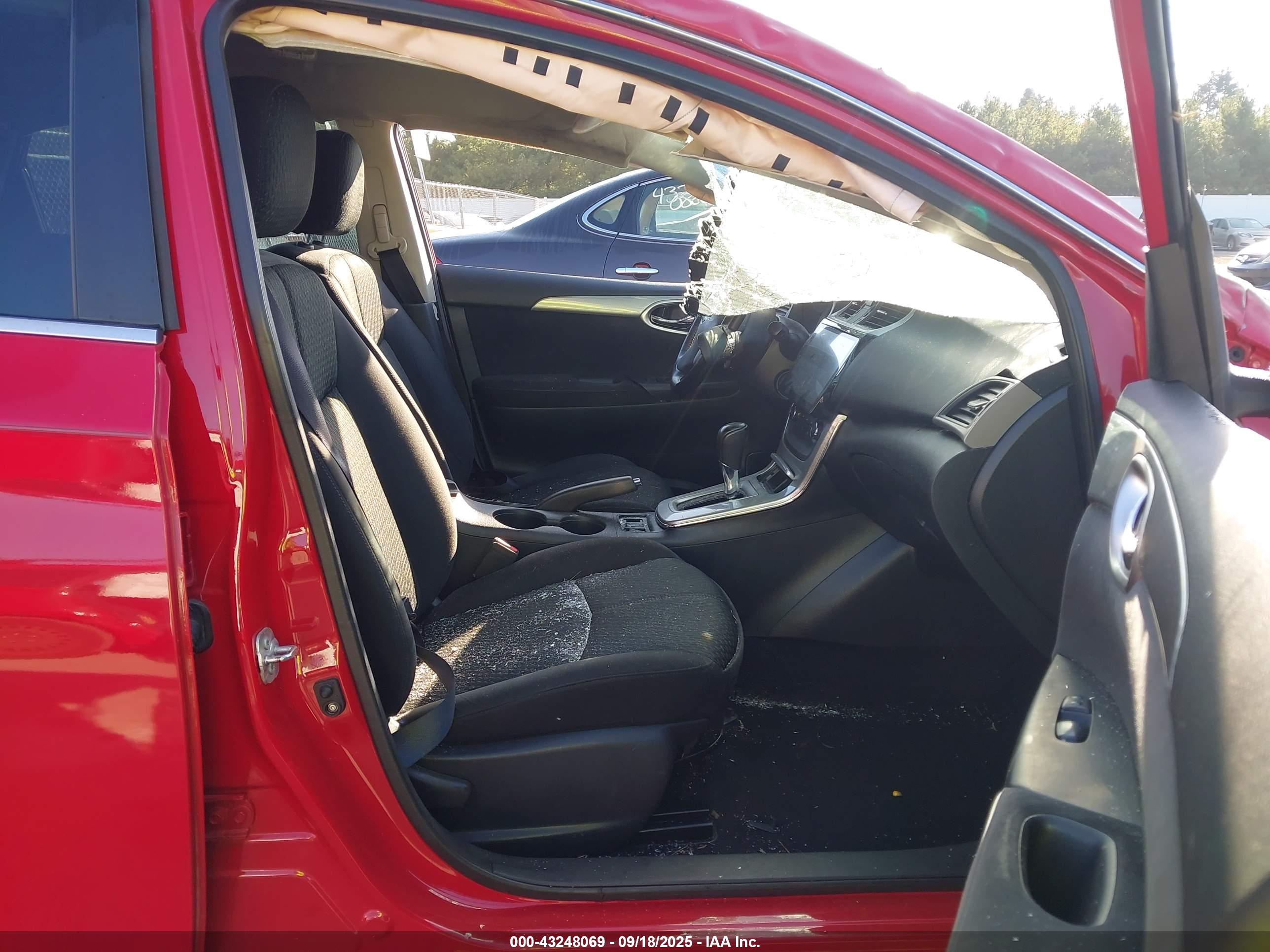 NISSAN SENTRA image 5