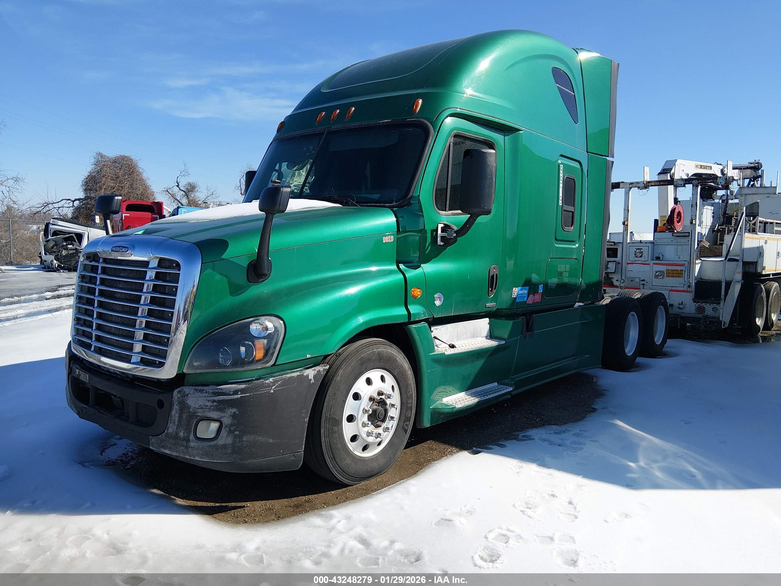 FREIGHTLINER CASCADIA image 2