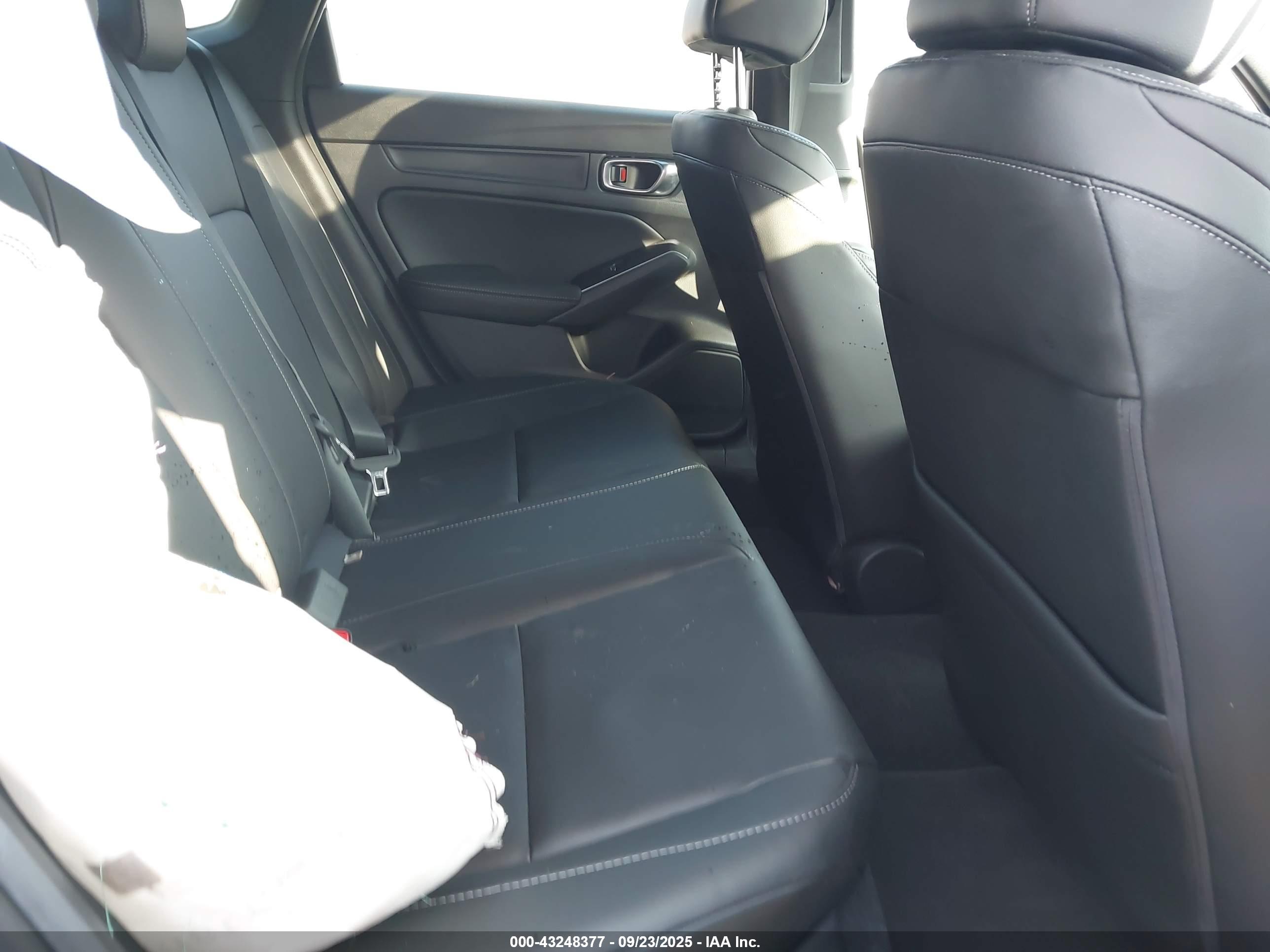 ACURA INTEGRA image 8