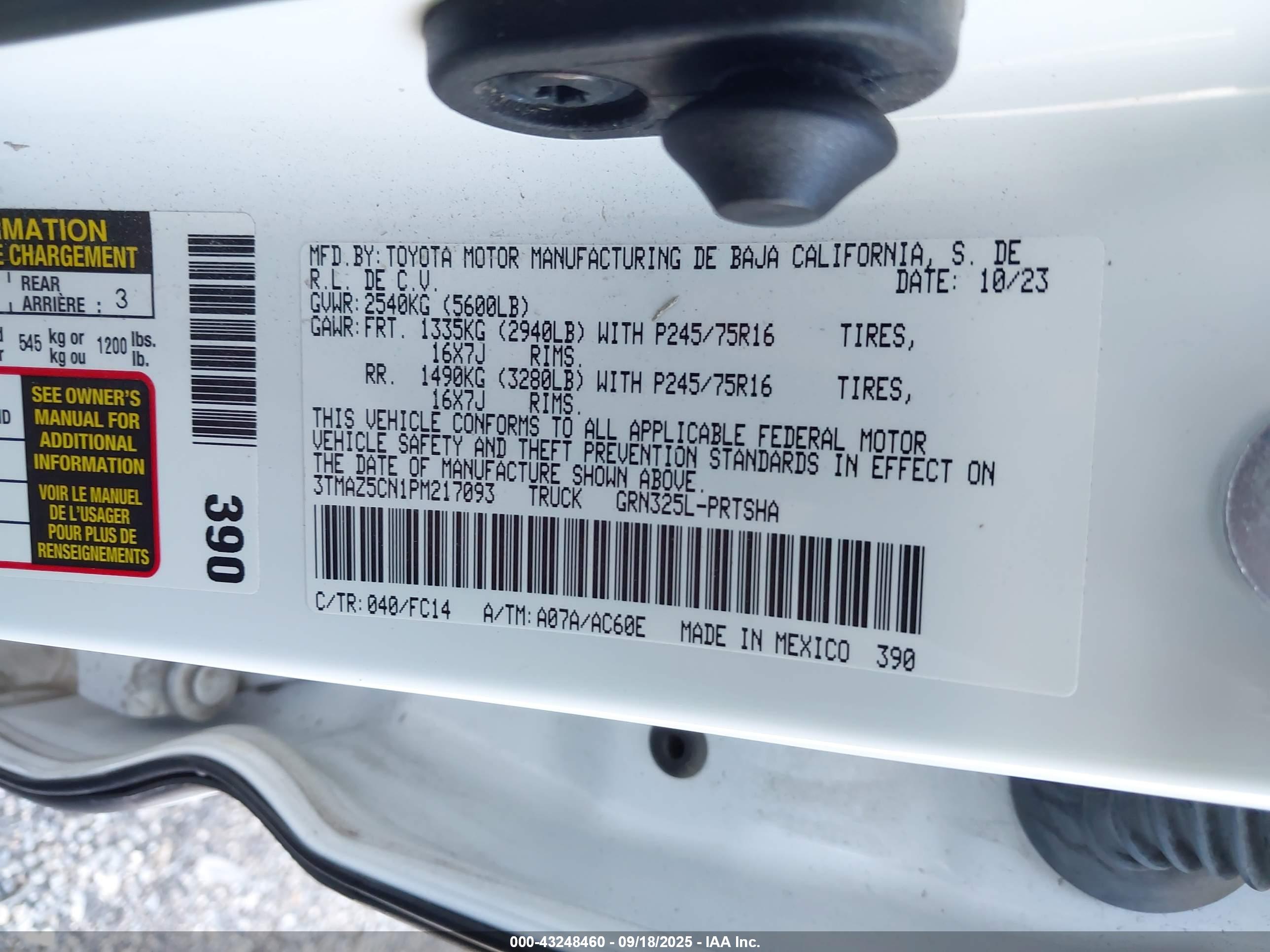 TOYOTA TACOMA image 9