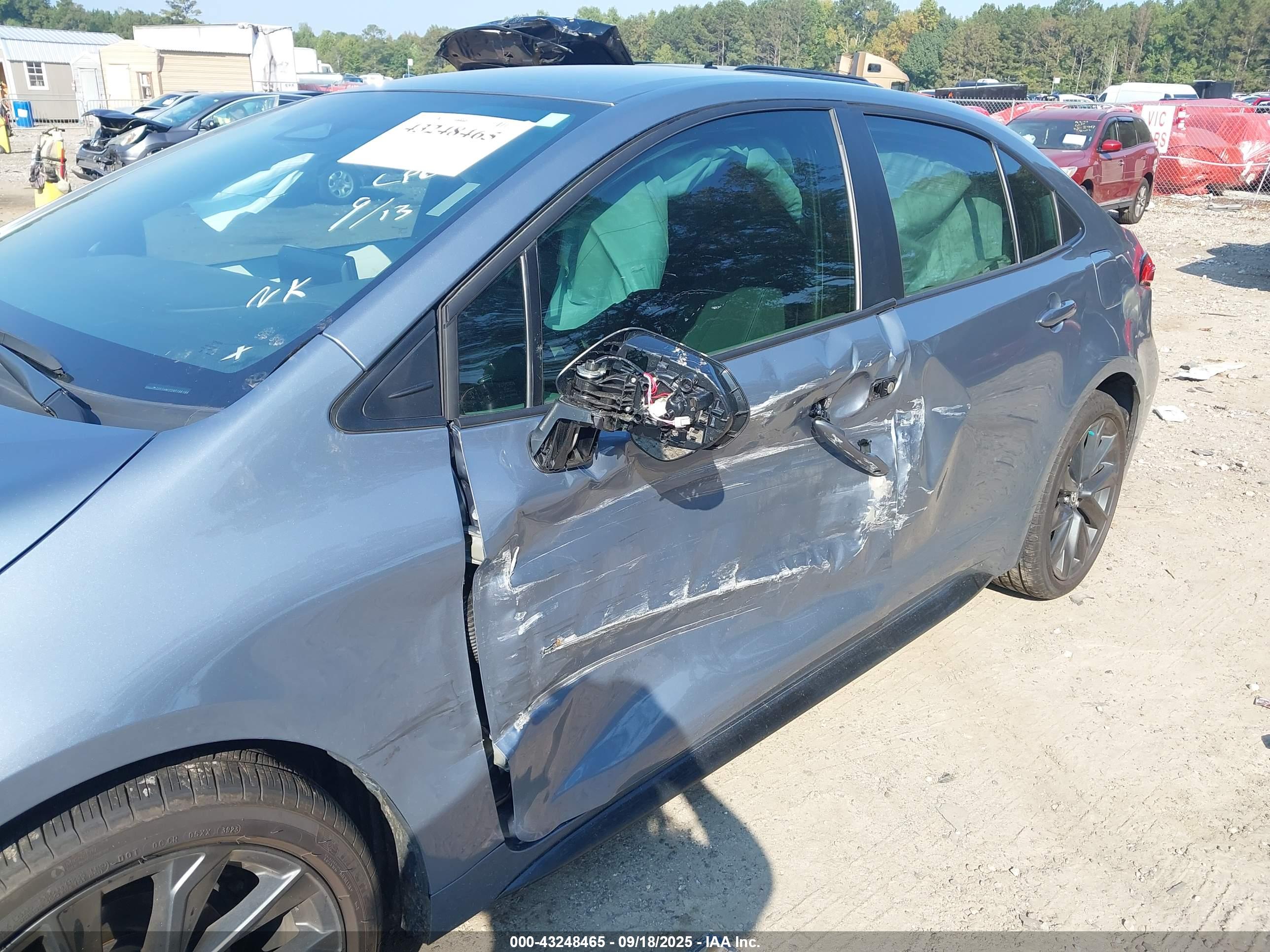 TOYOTA COROLLA image 6