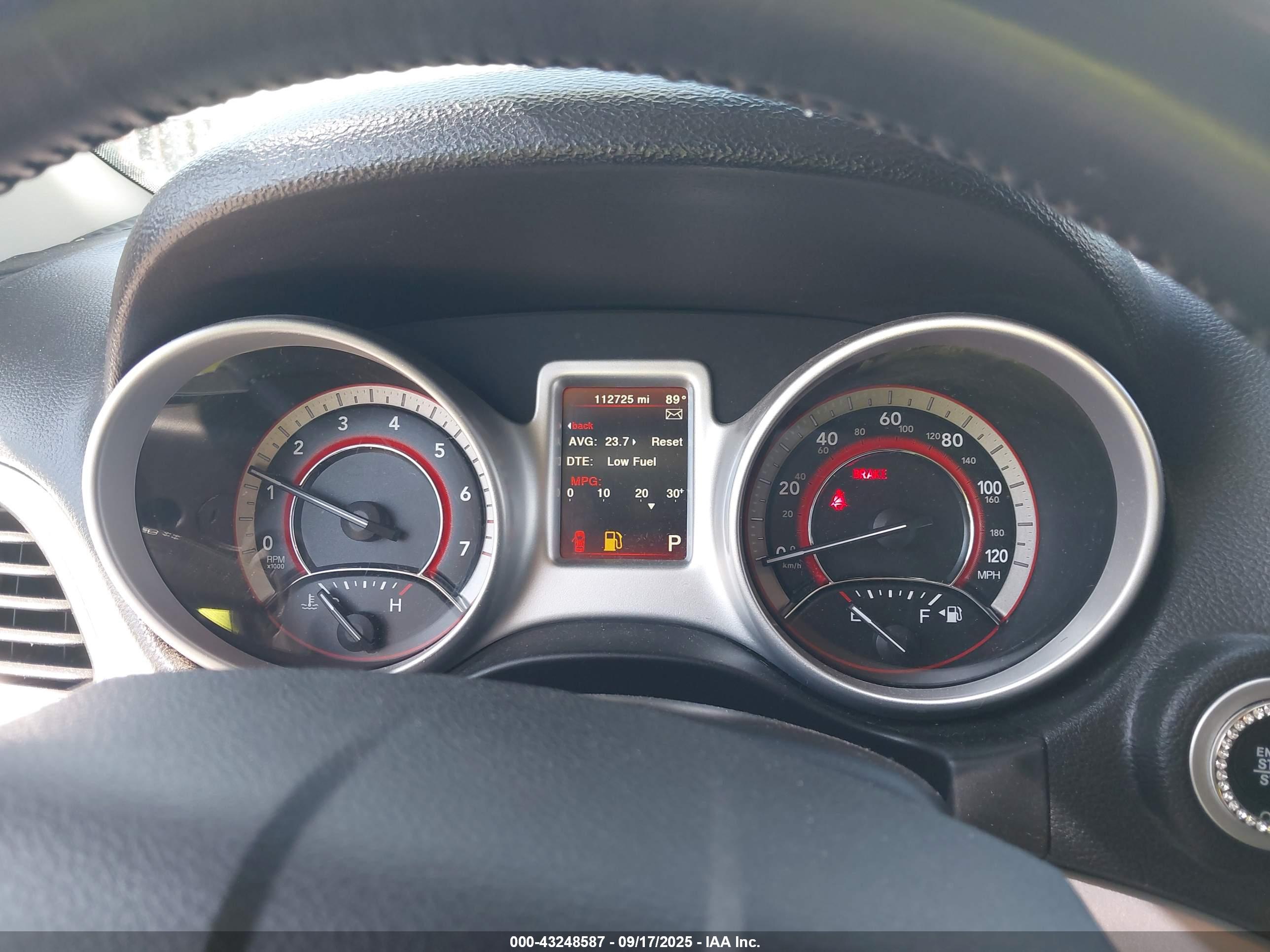 DODGE JOURNEY image 7