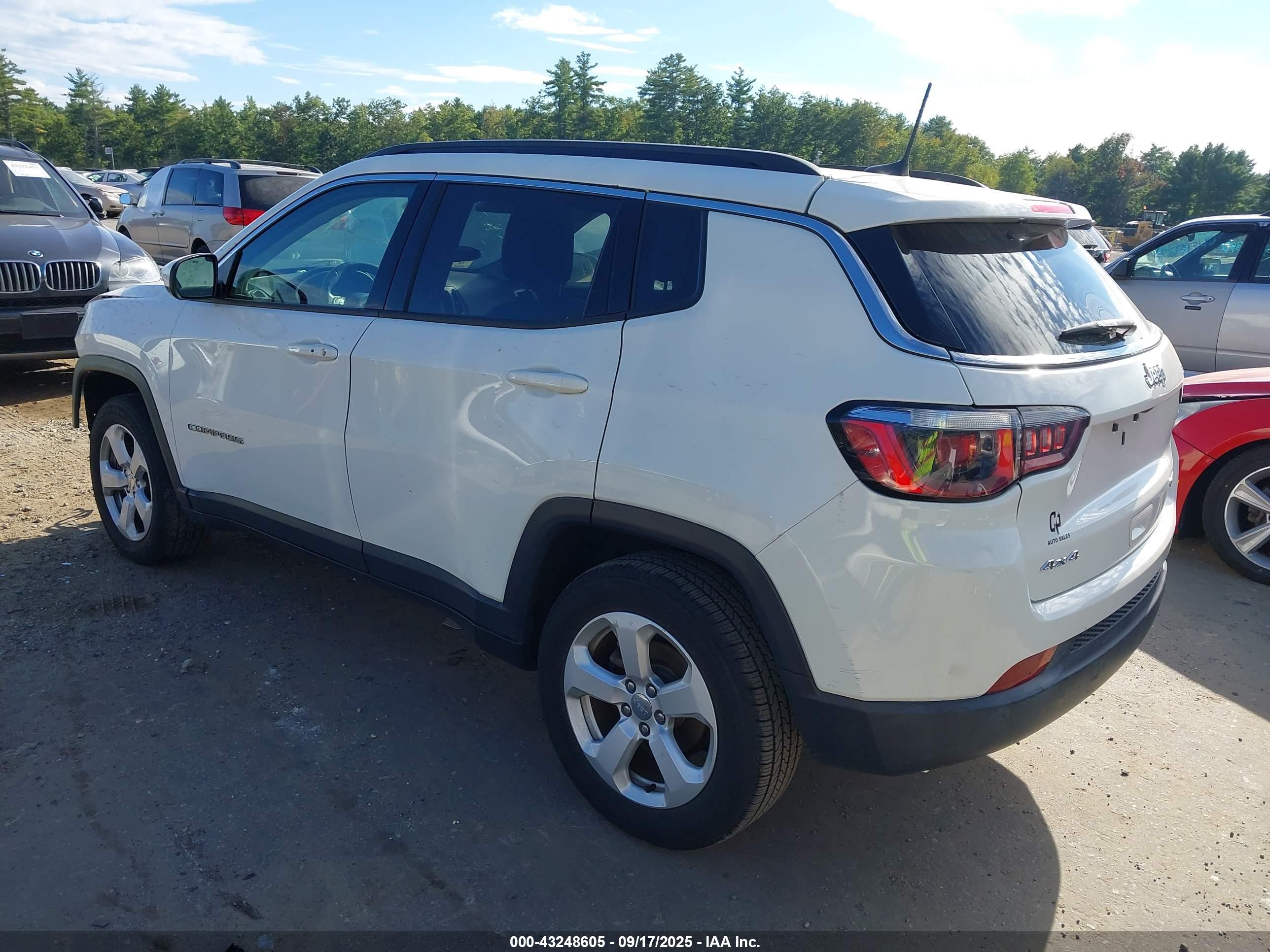 JEEP COMPASS image 3