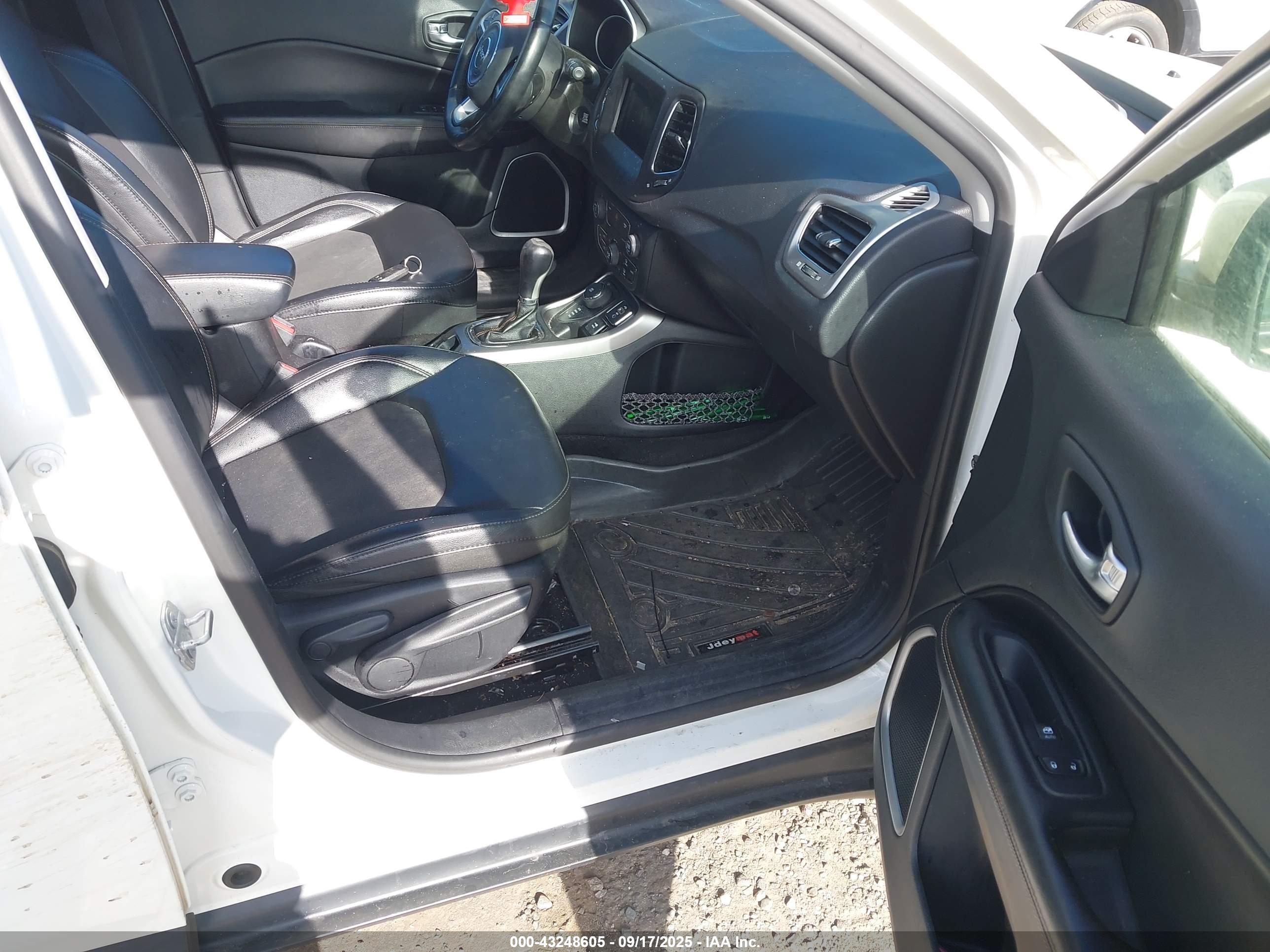 JEEP COMPASS image 5
