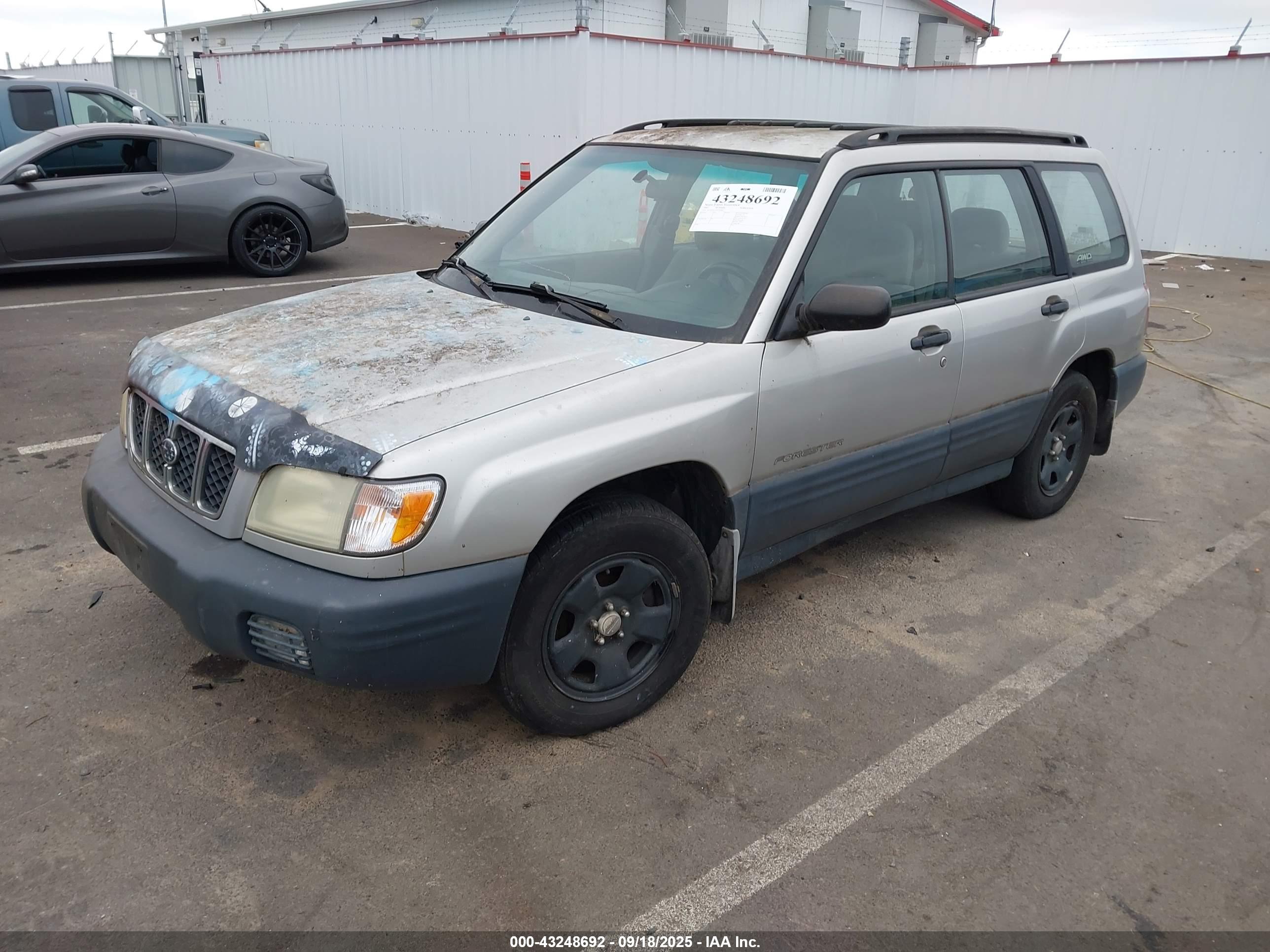 SUBARU FORESTER image 2