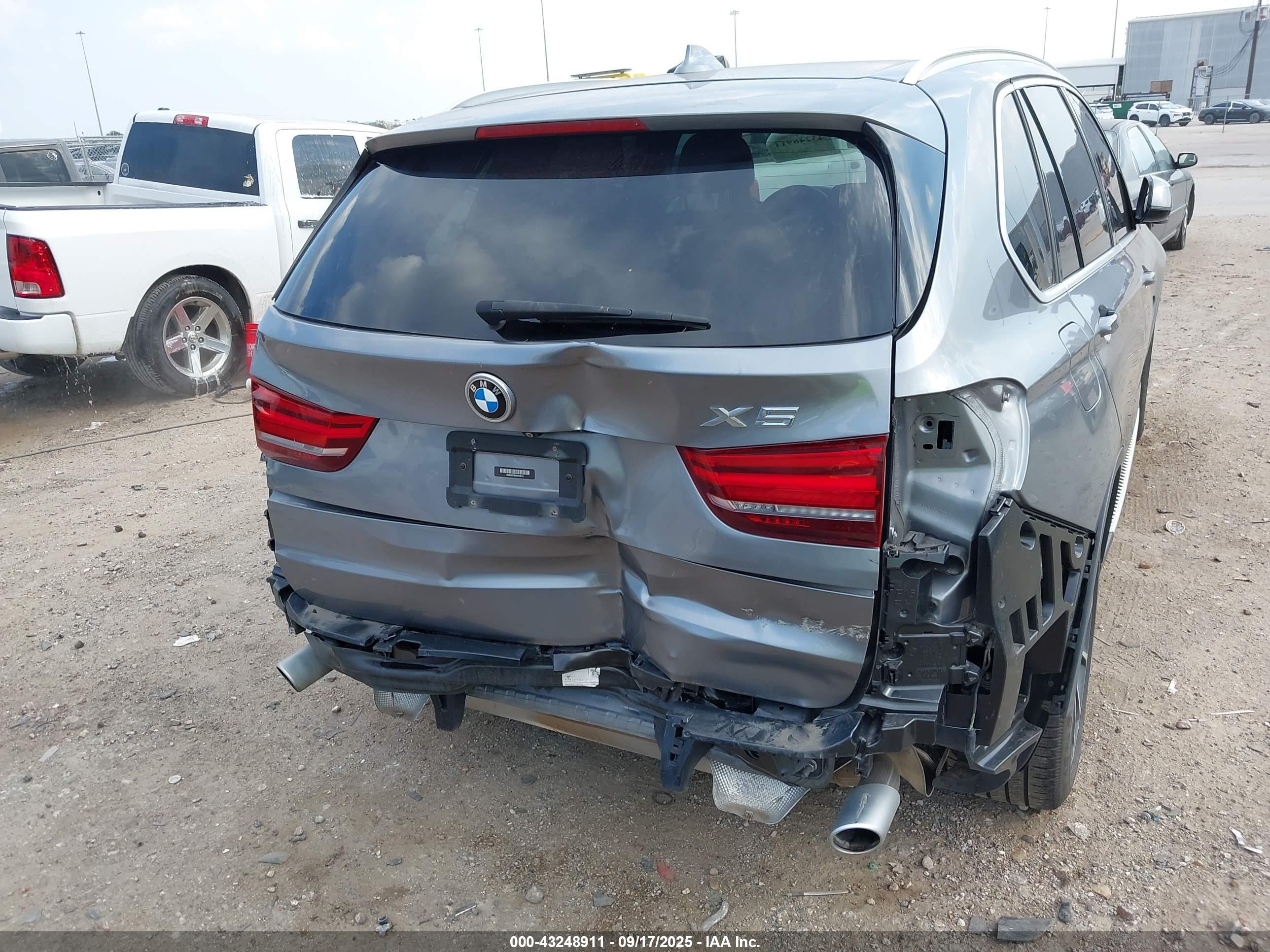 BMW X5 image 6