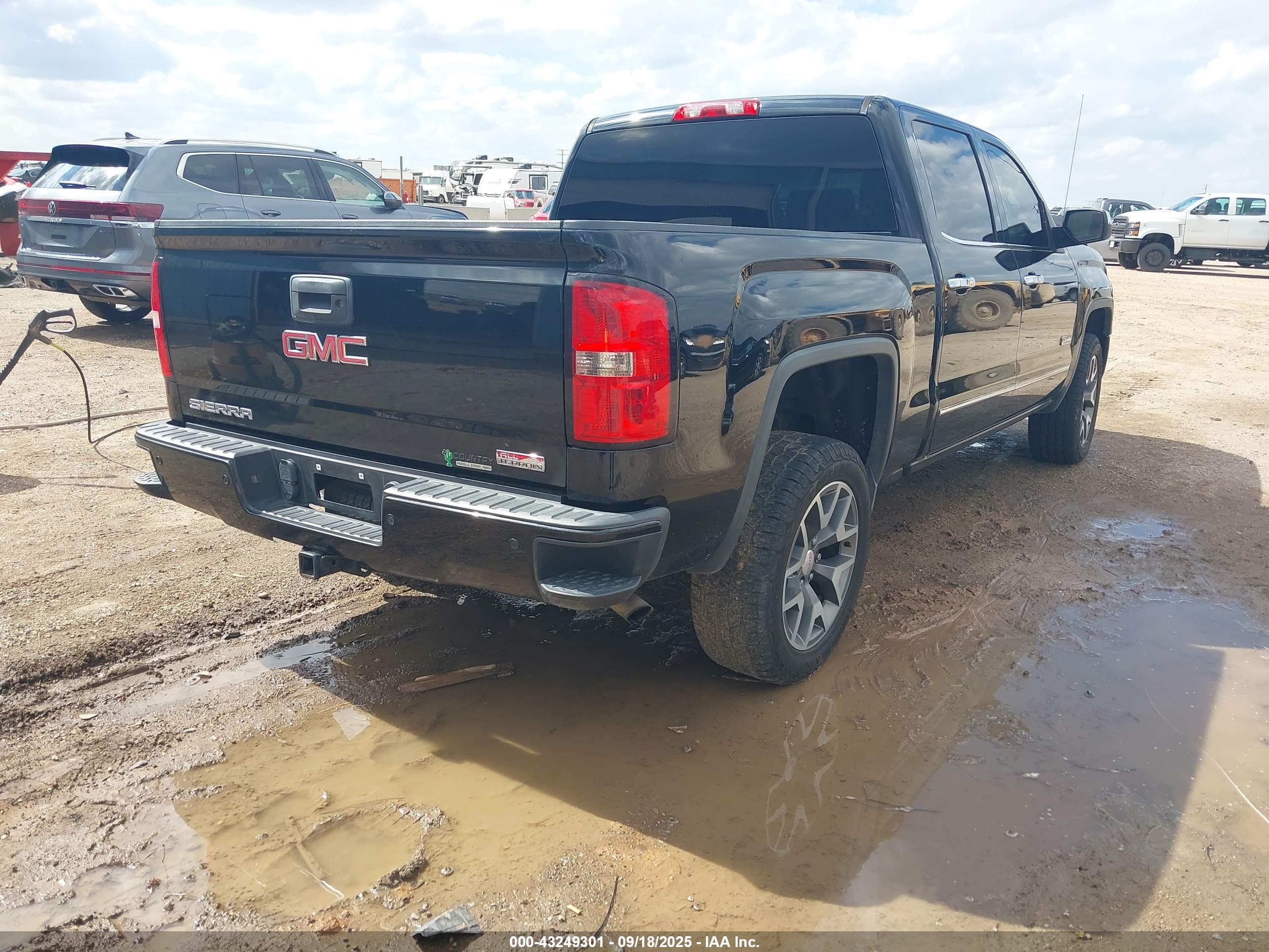 GMC SIERRA image 4