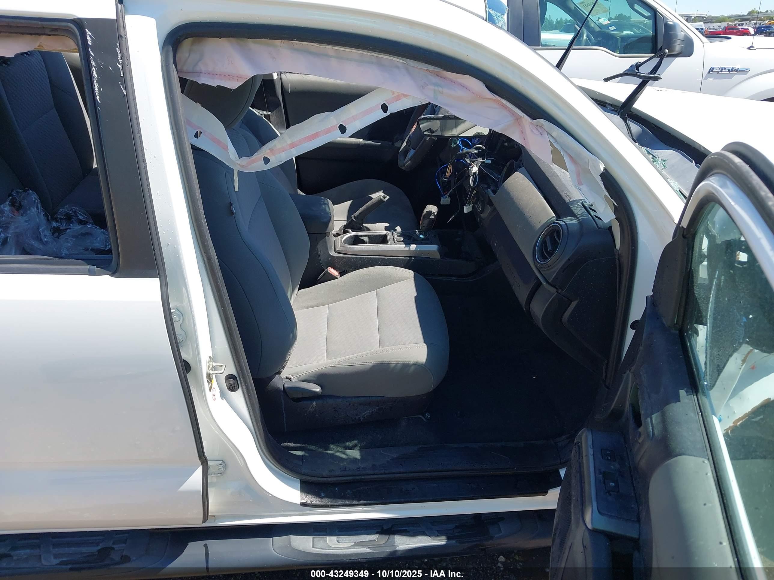 TOYOTA TACOMA image 5