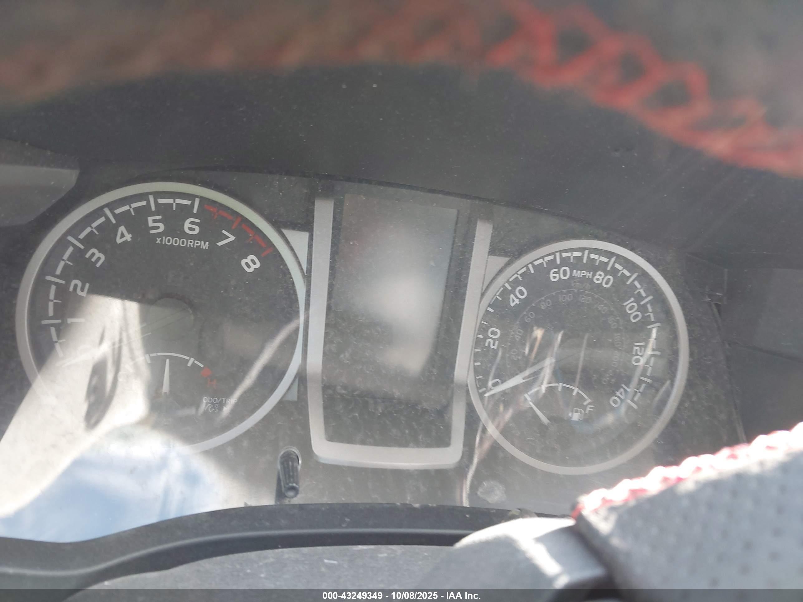 TOYOTA TACOMA image 7