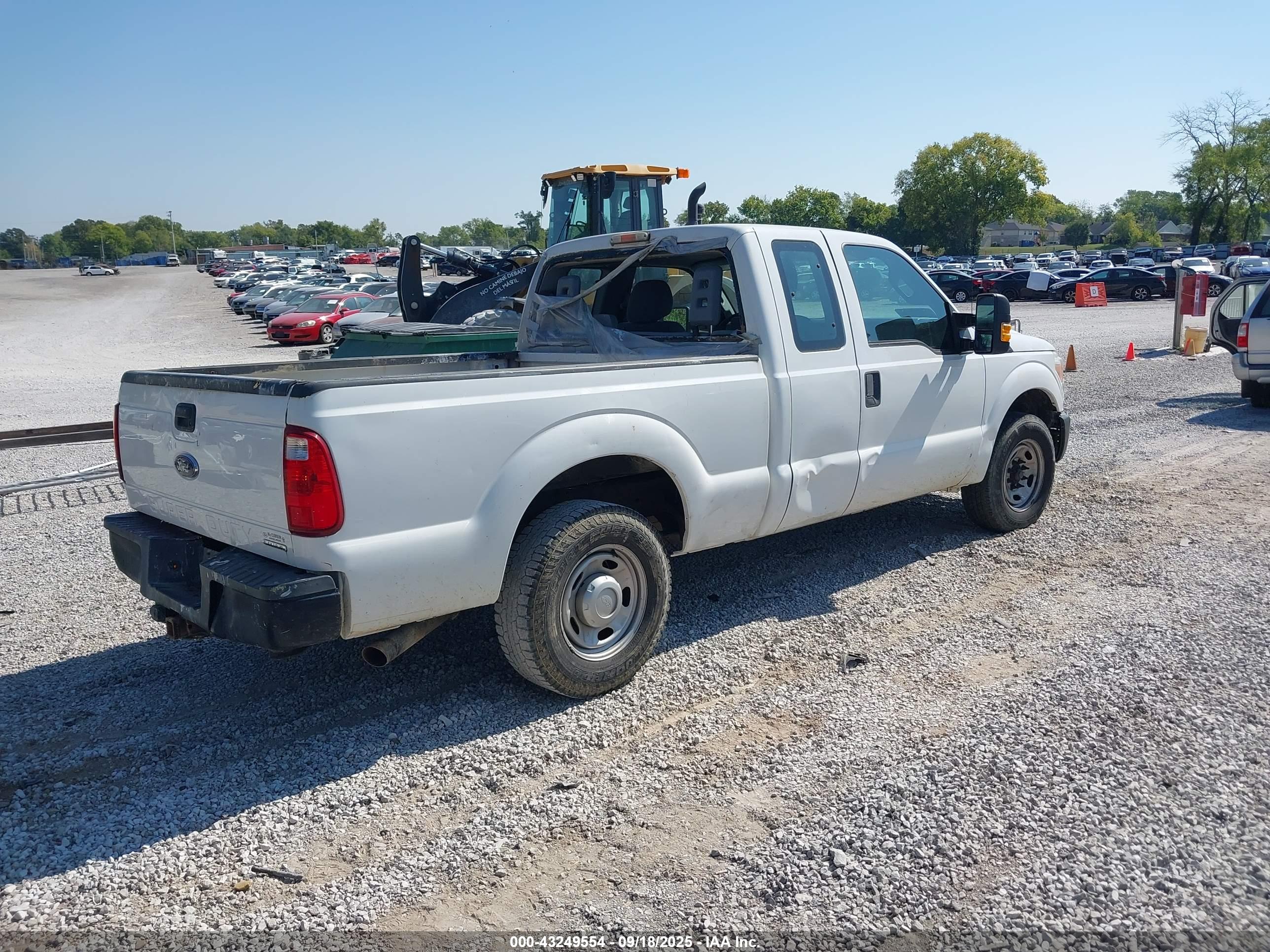 FORD F-250 image 4